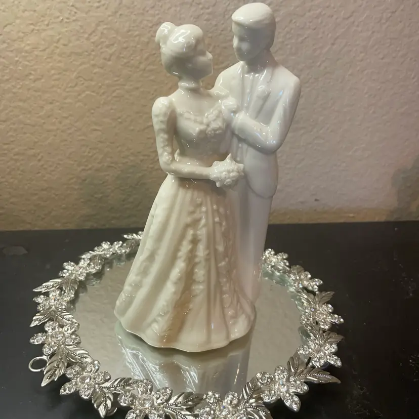 Lenox USA Porcelain 7” Wedding Couple Cake Topper Figurine