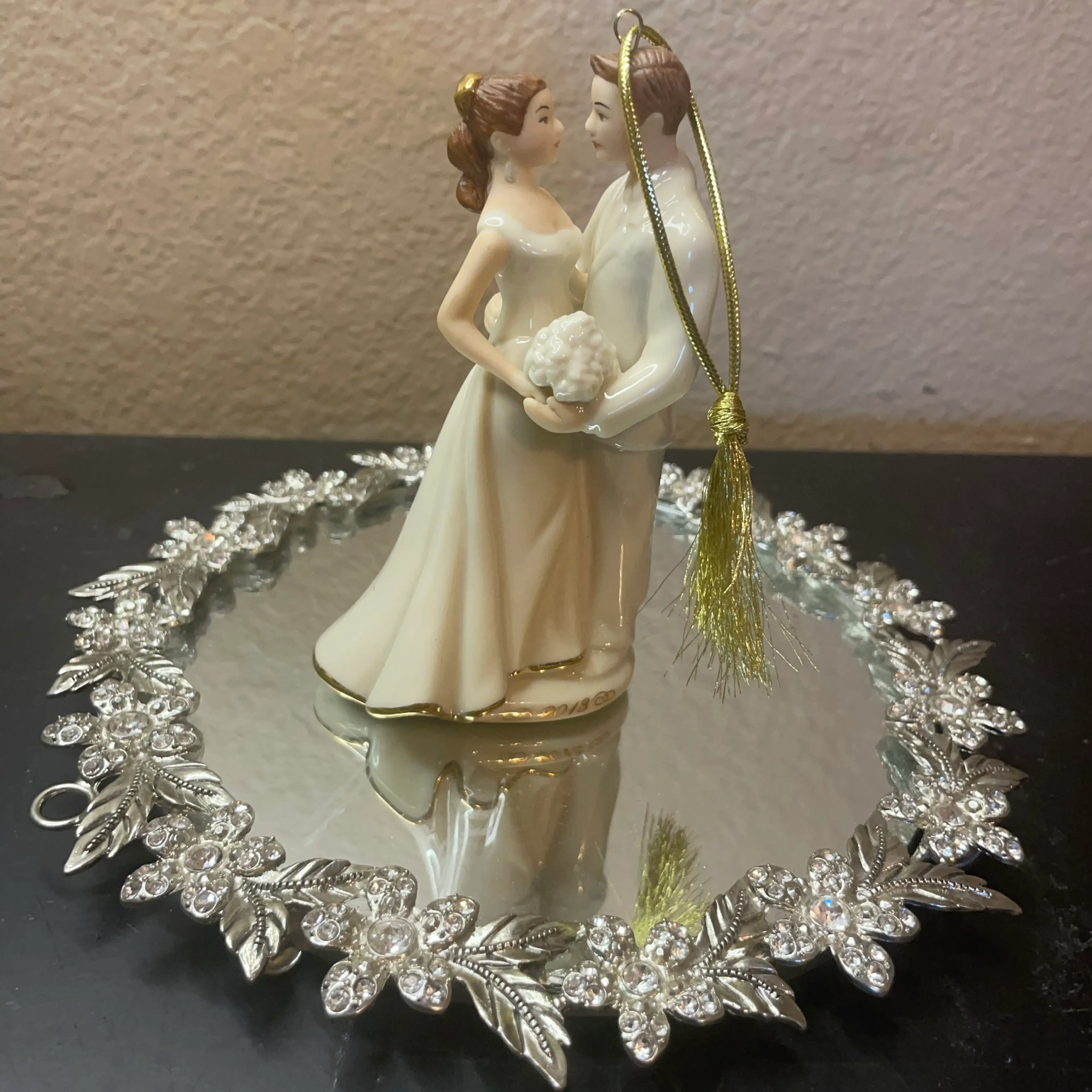 Image 2 of 7