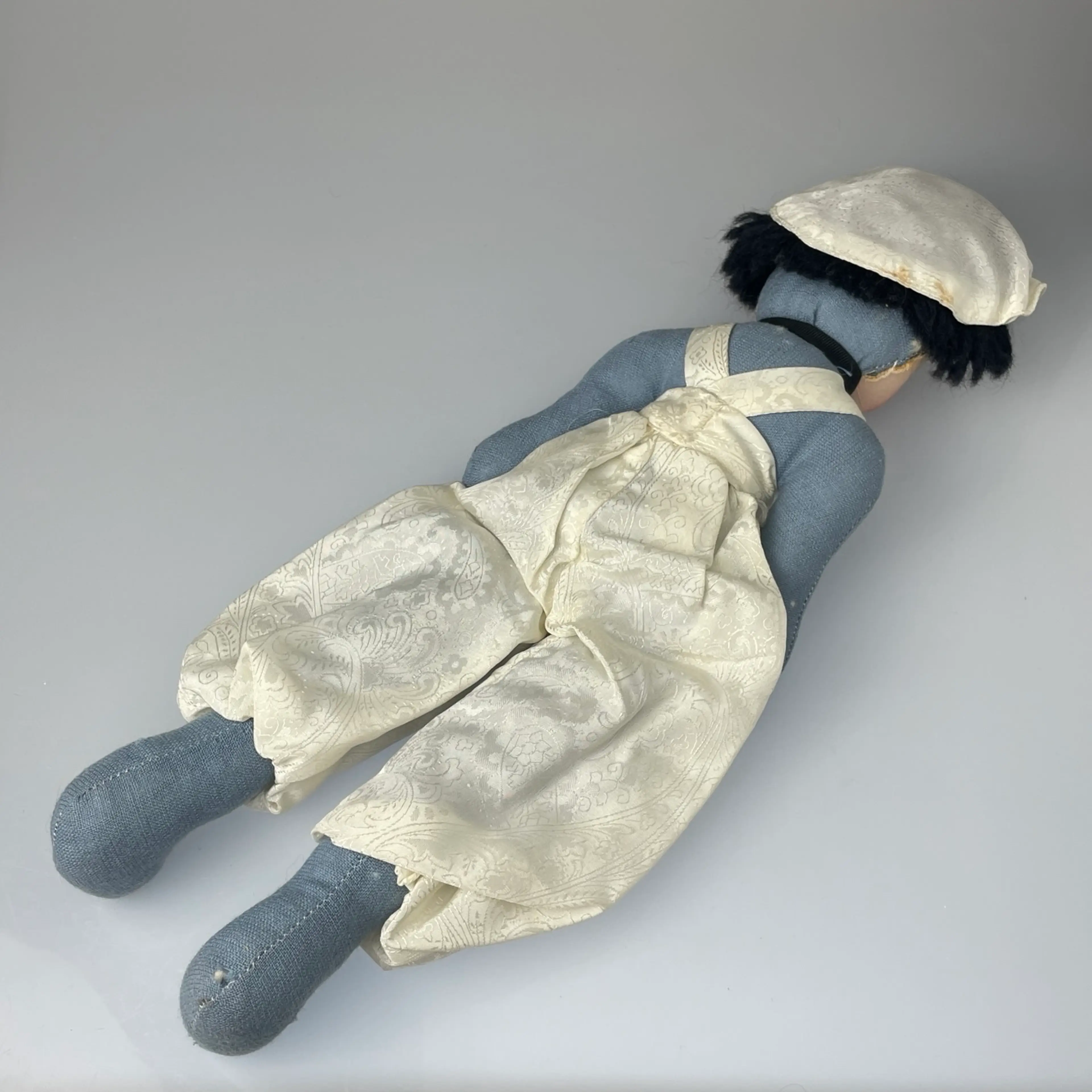 Image 4 of 9