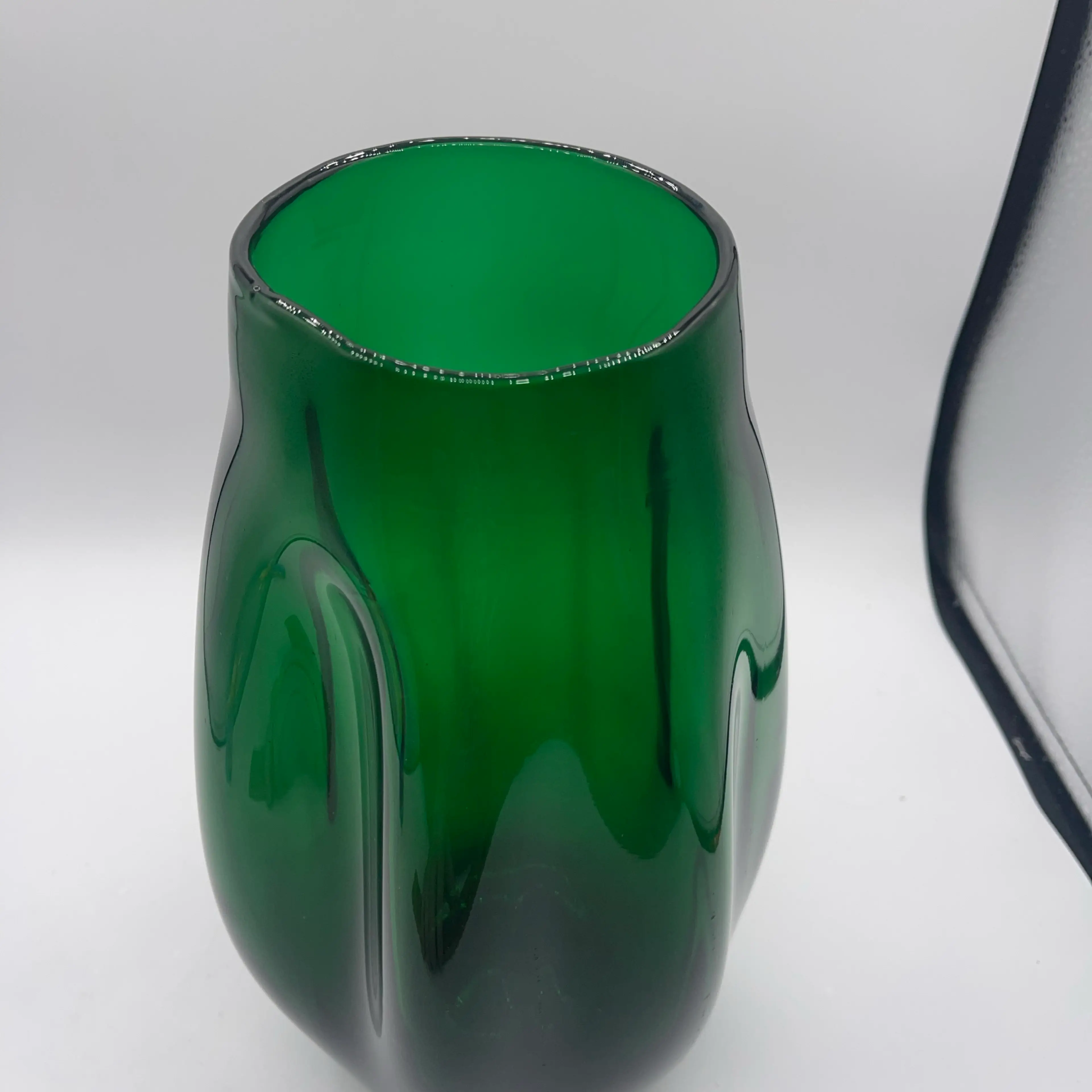 Image 2 of 6