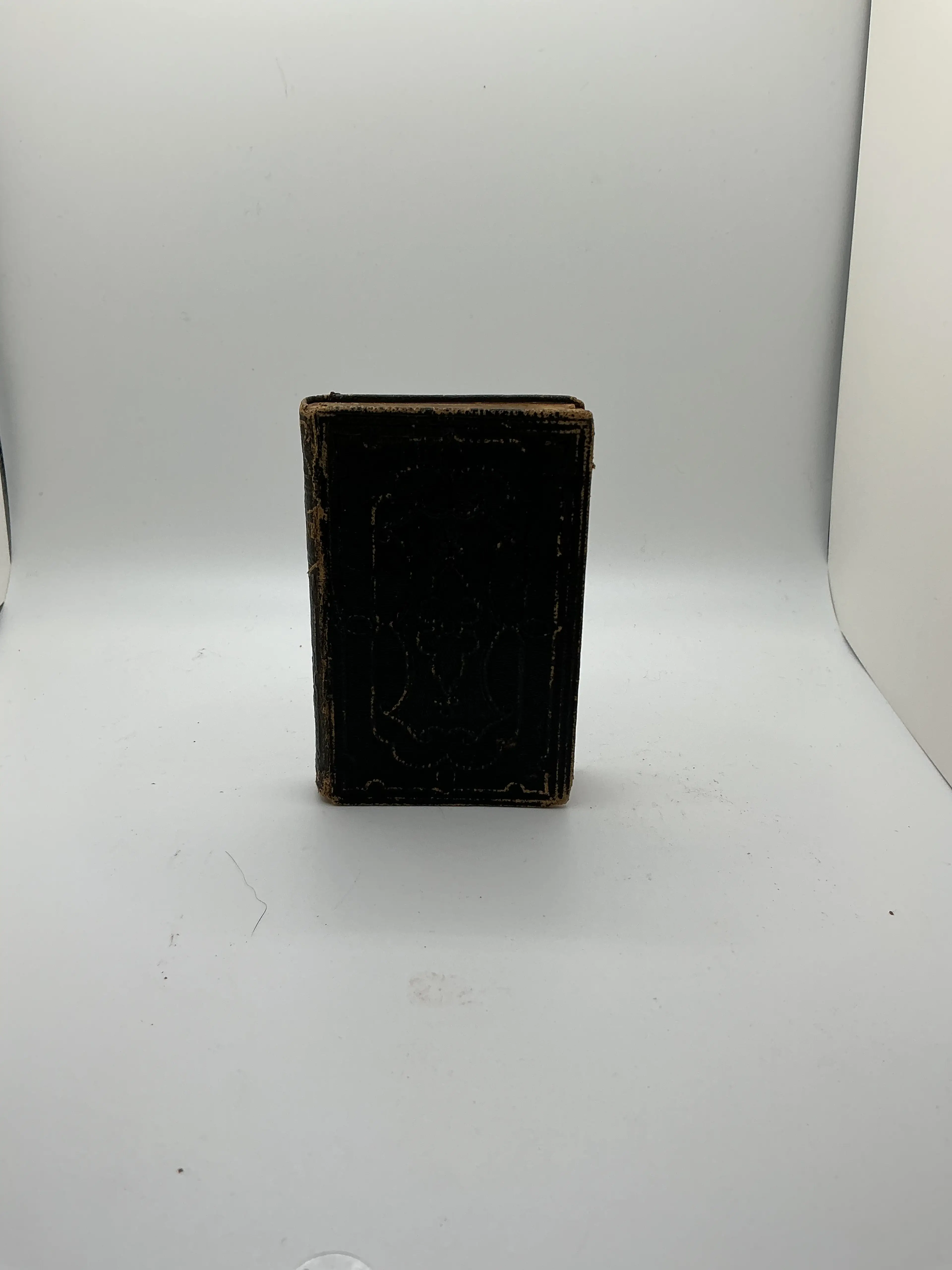 Image 3 of 4