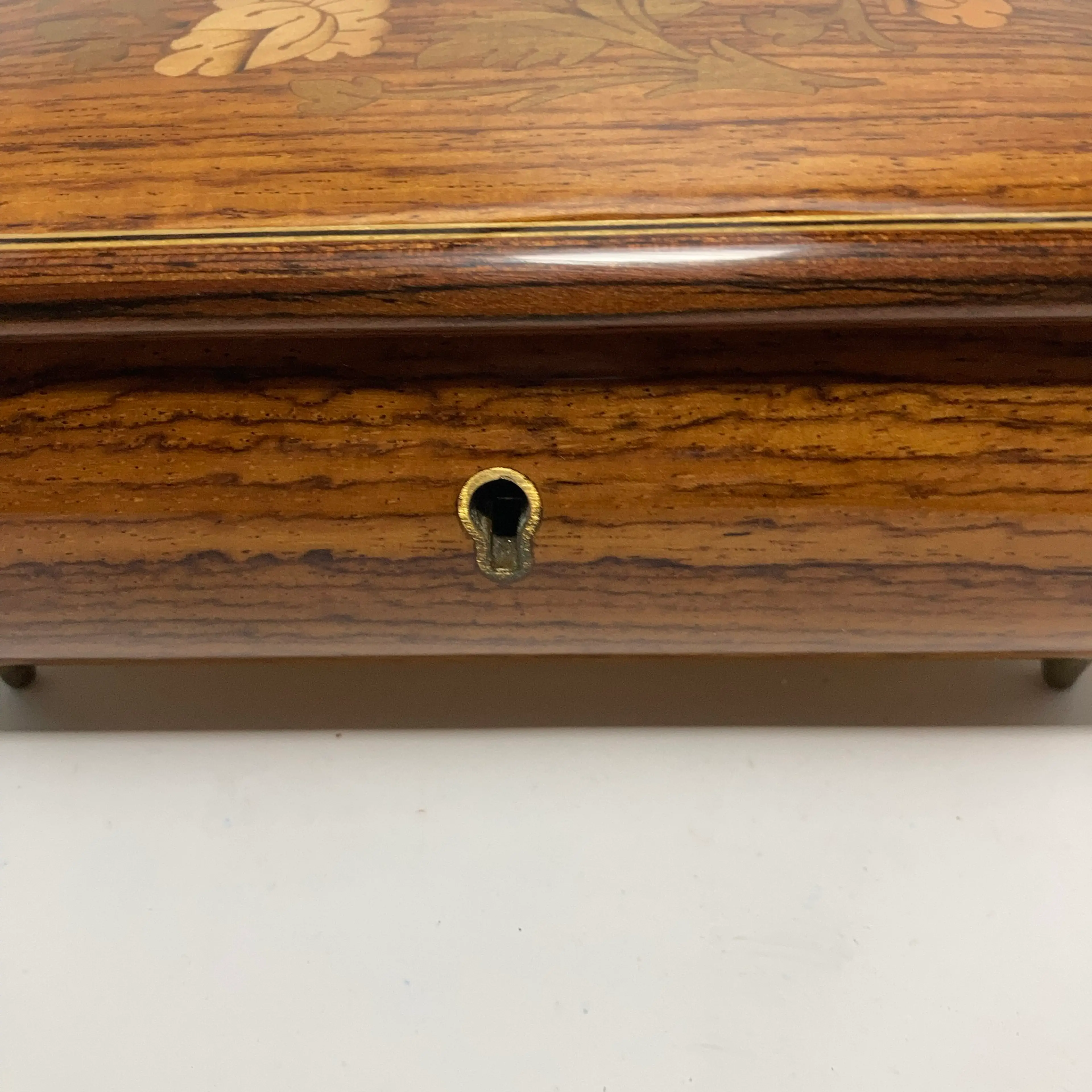 Image 3 of 12
