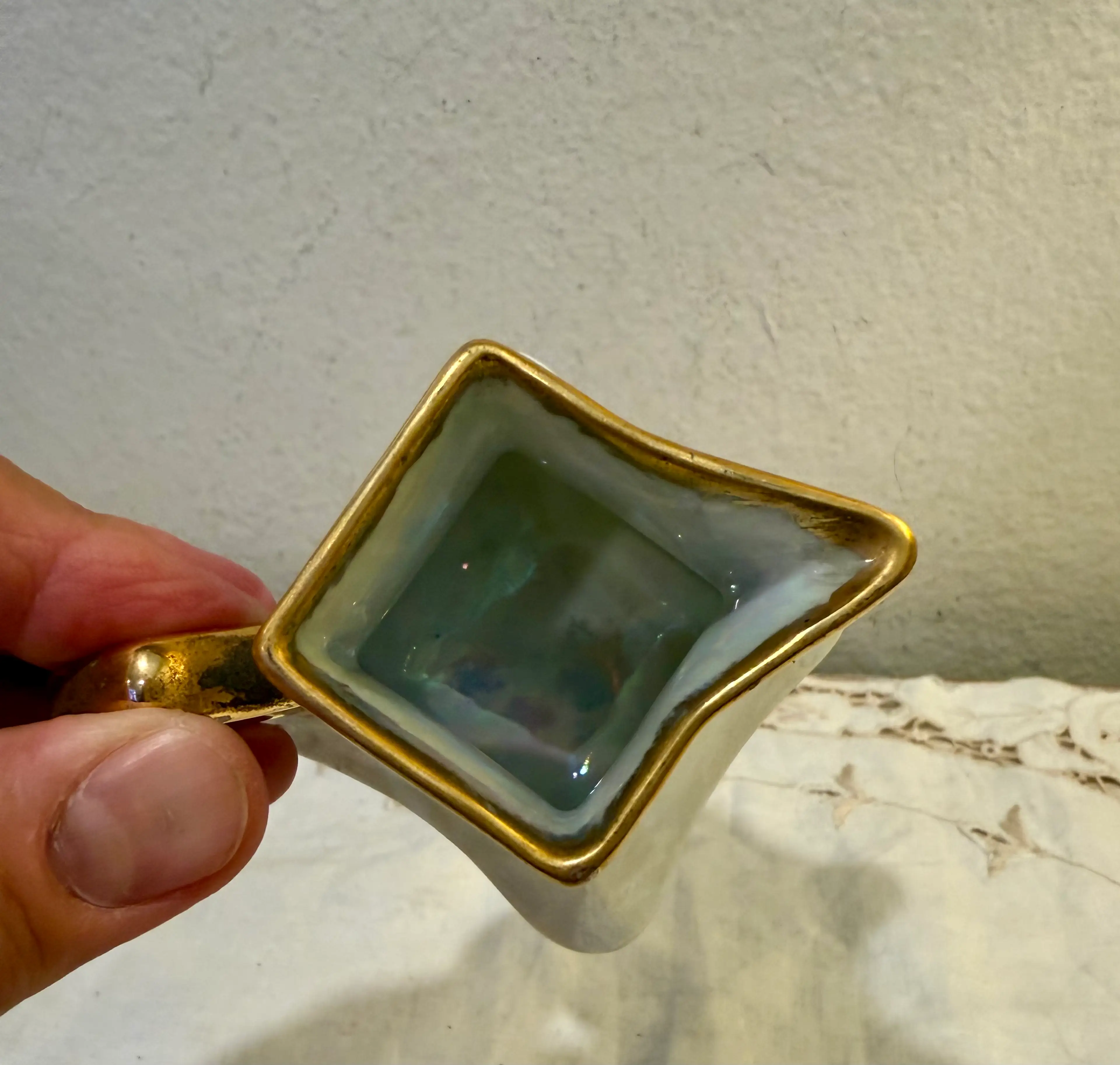 Image 2 of 11