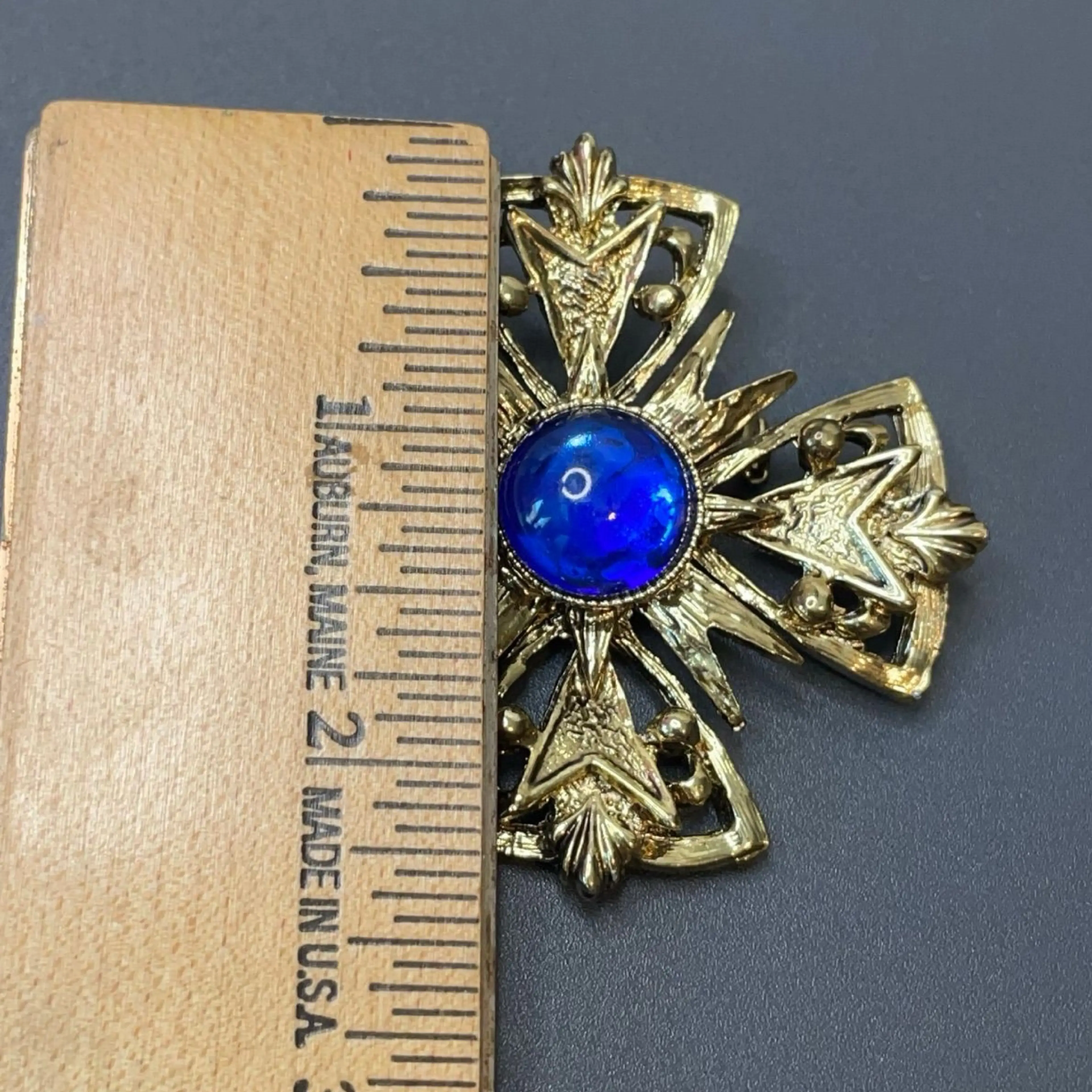 Image 3 of 3