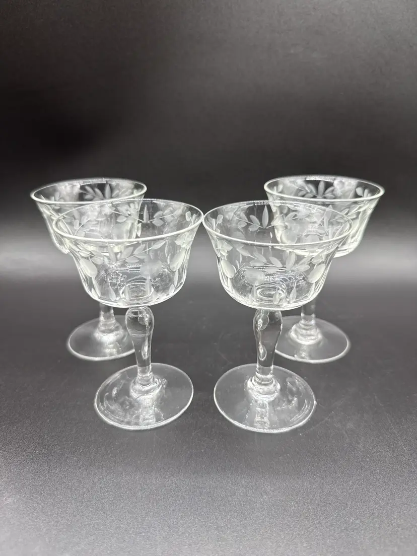 Lot 4 Crystal Glass Stemware Liquor Cocktail Glass Frost Cut Ovals Leaves