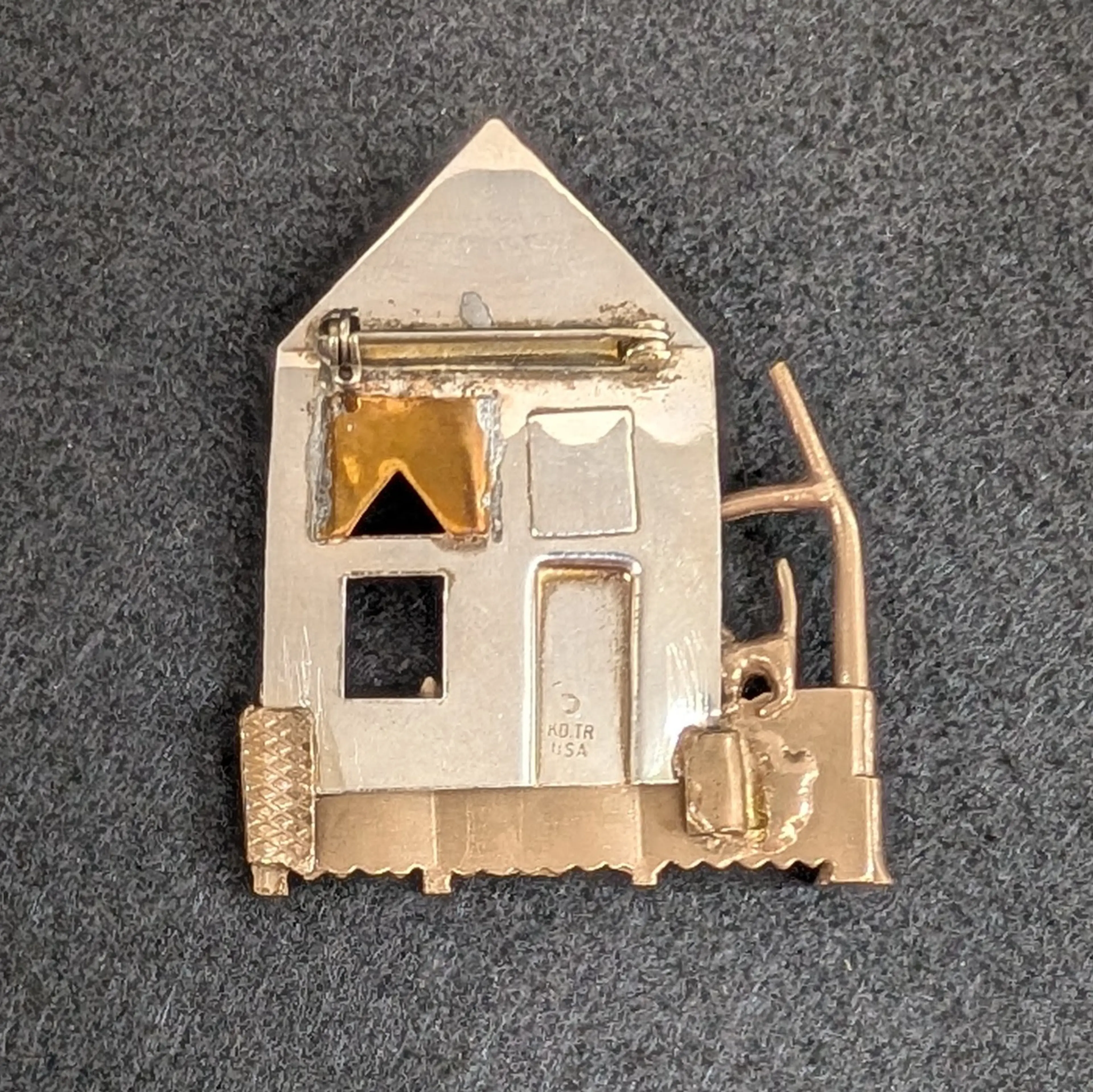Image 4 of 7