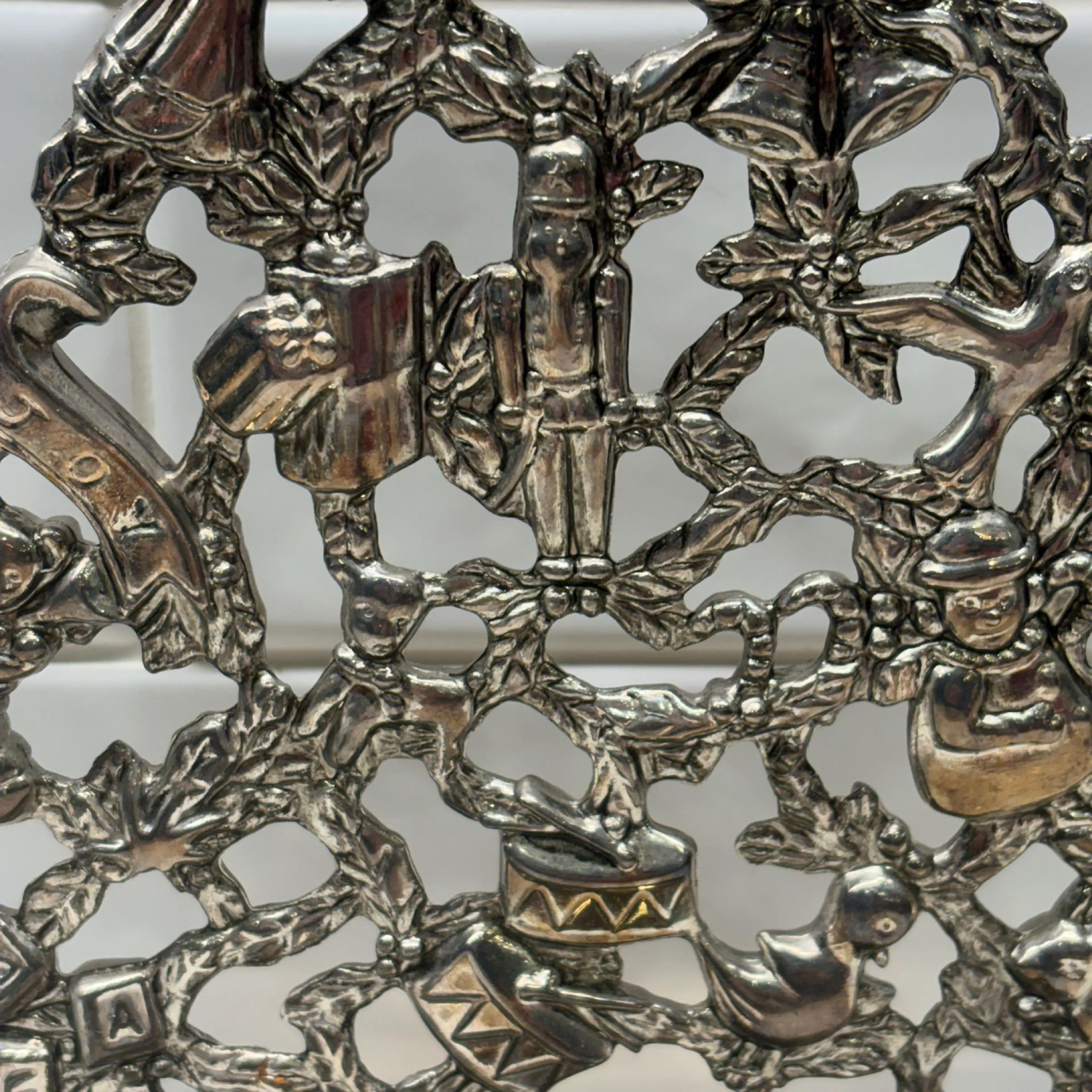 Image 3 of 6
