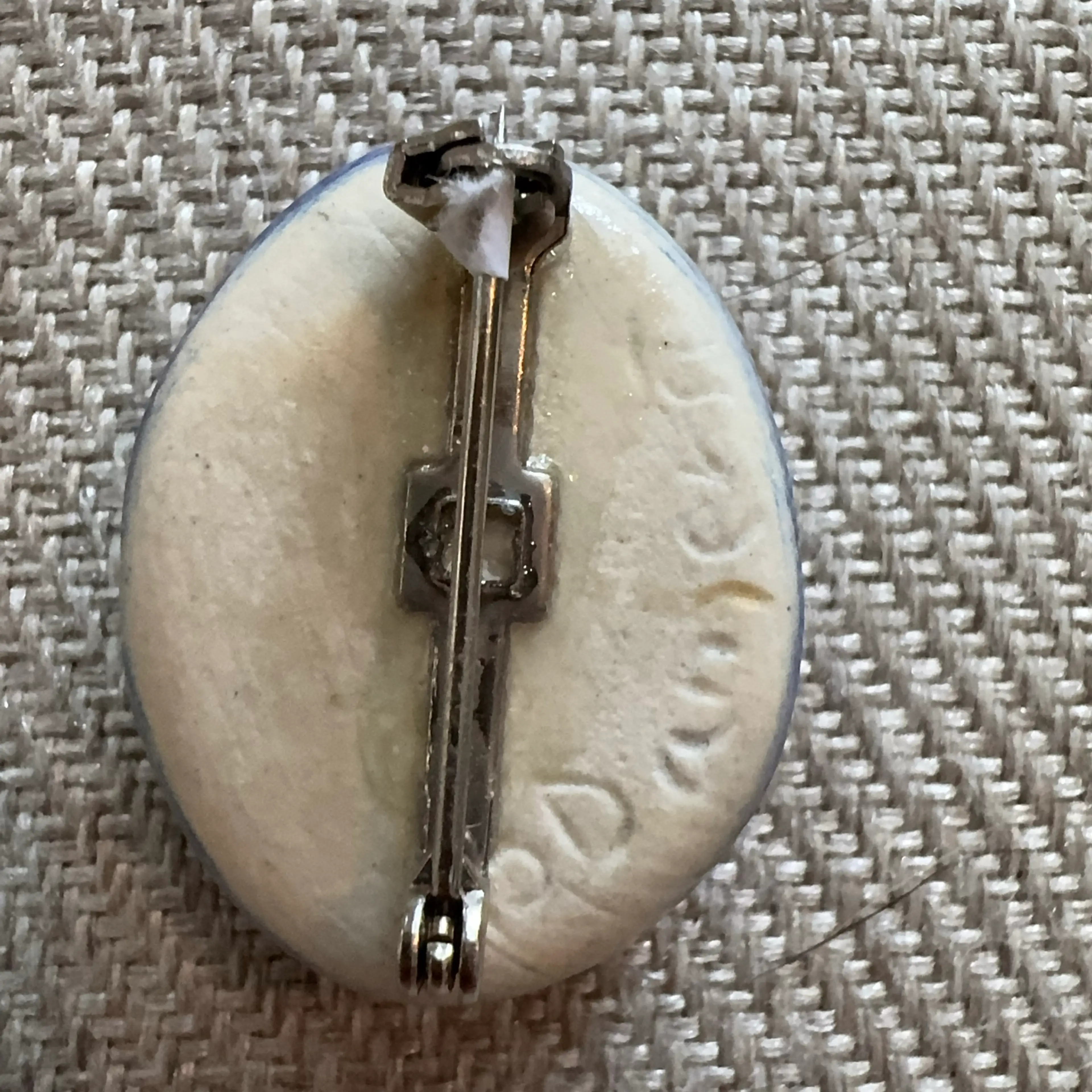 Image 2 of 2