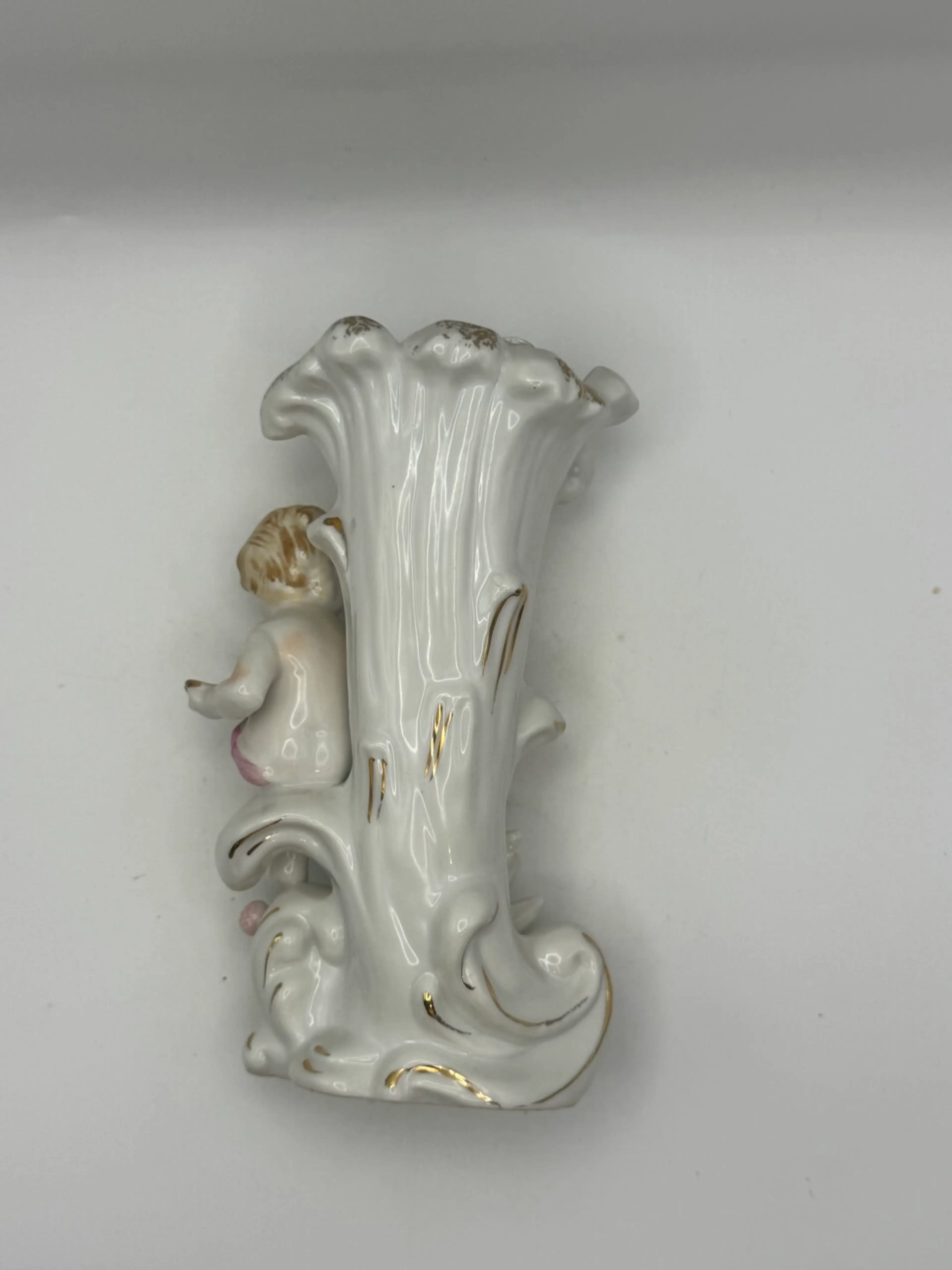 Image 5 of 8
