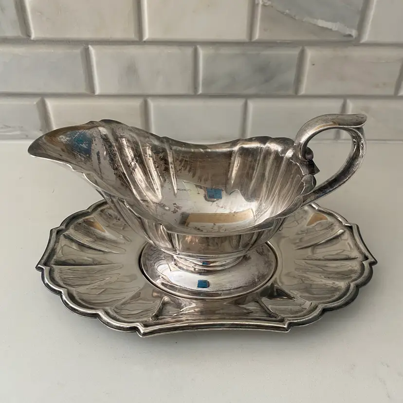 Newport Silverplate Gravy Boat/Saucer