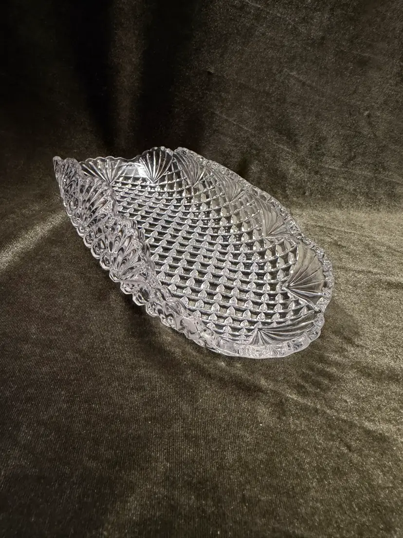 1876-1916 Antique American Brillant Cut Glass Hawkes Strawberry Diamond Crystal Relish Boat Dish