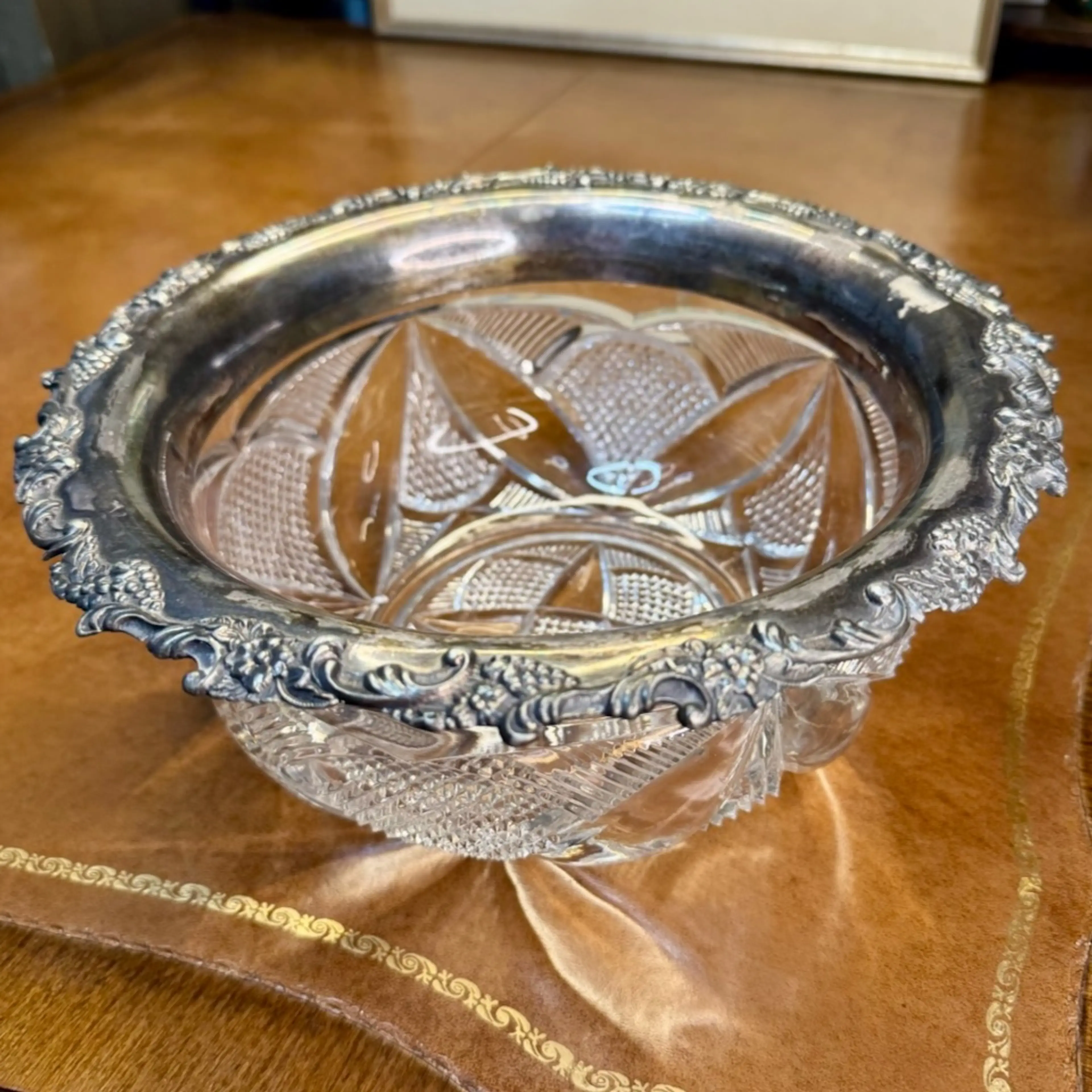 Image 1 of 3