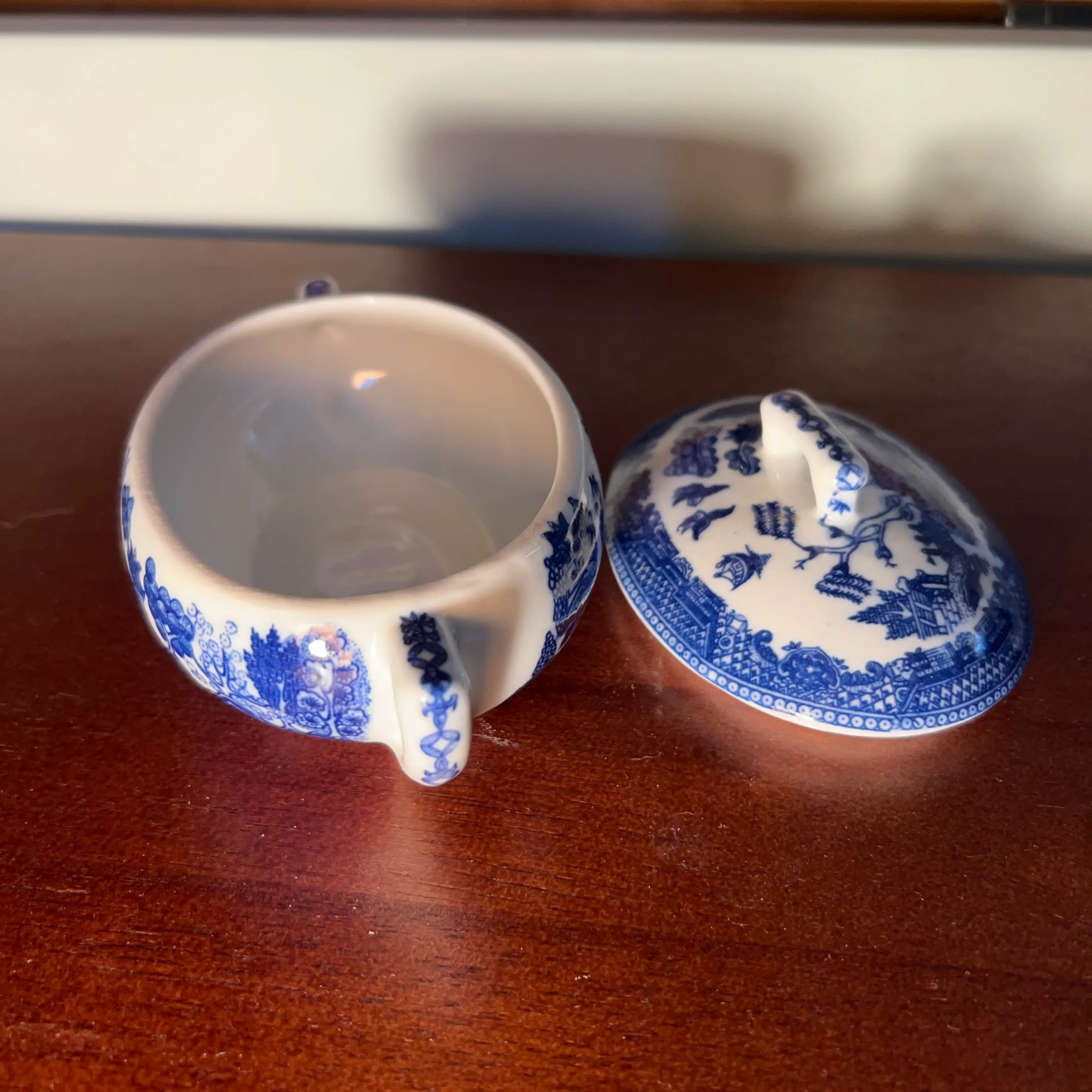 Image 4 of 7
