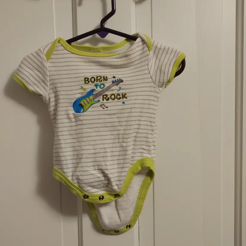 Kids- Brand: Baby Gear. Size 3-6 Months. 2 piece set. Material- Unknown. No callouts.