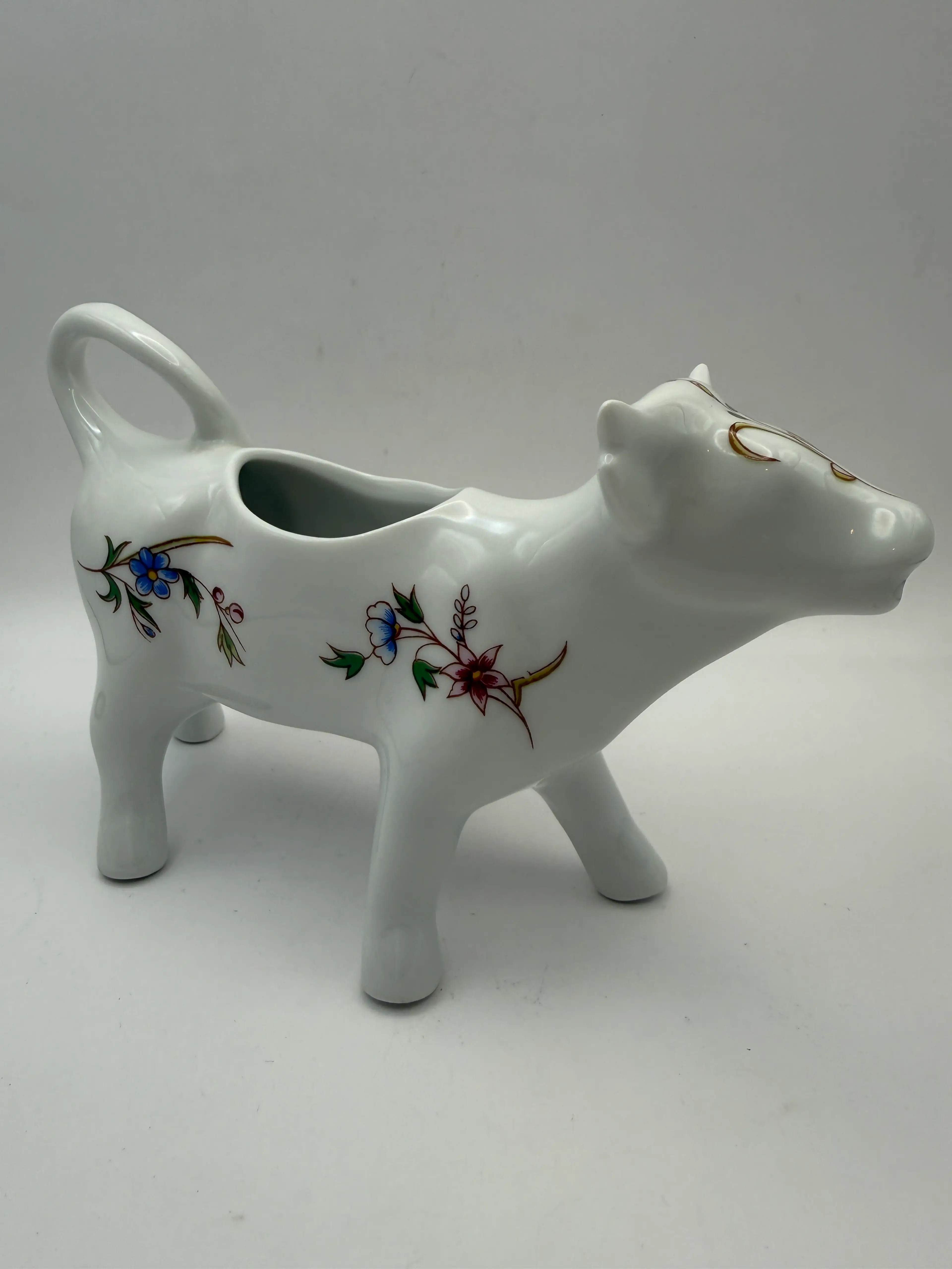 Image 1 of 8