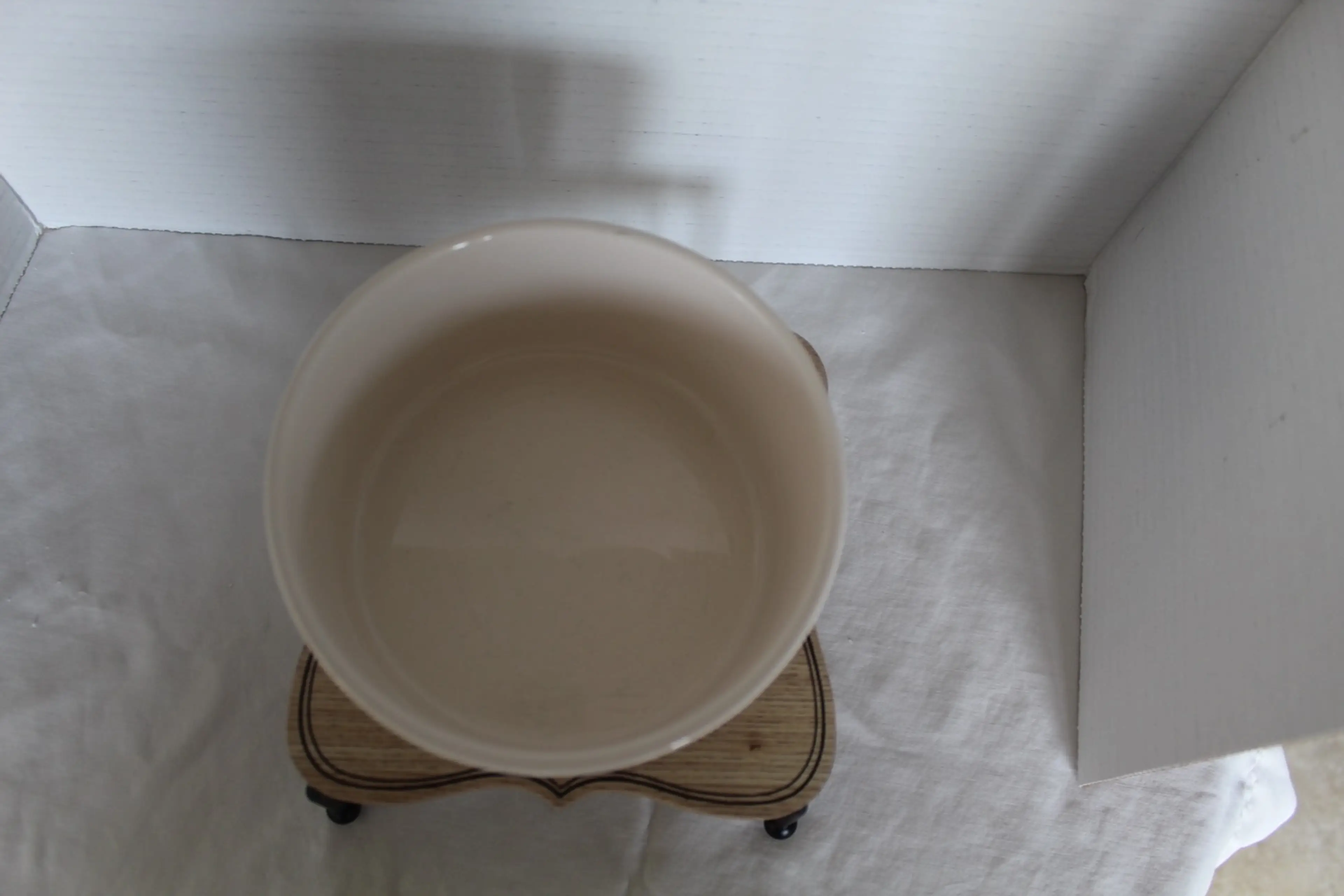 Image 2 of 8
