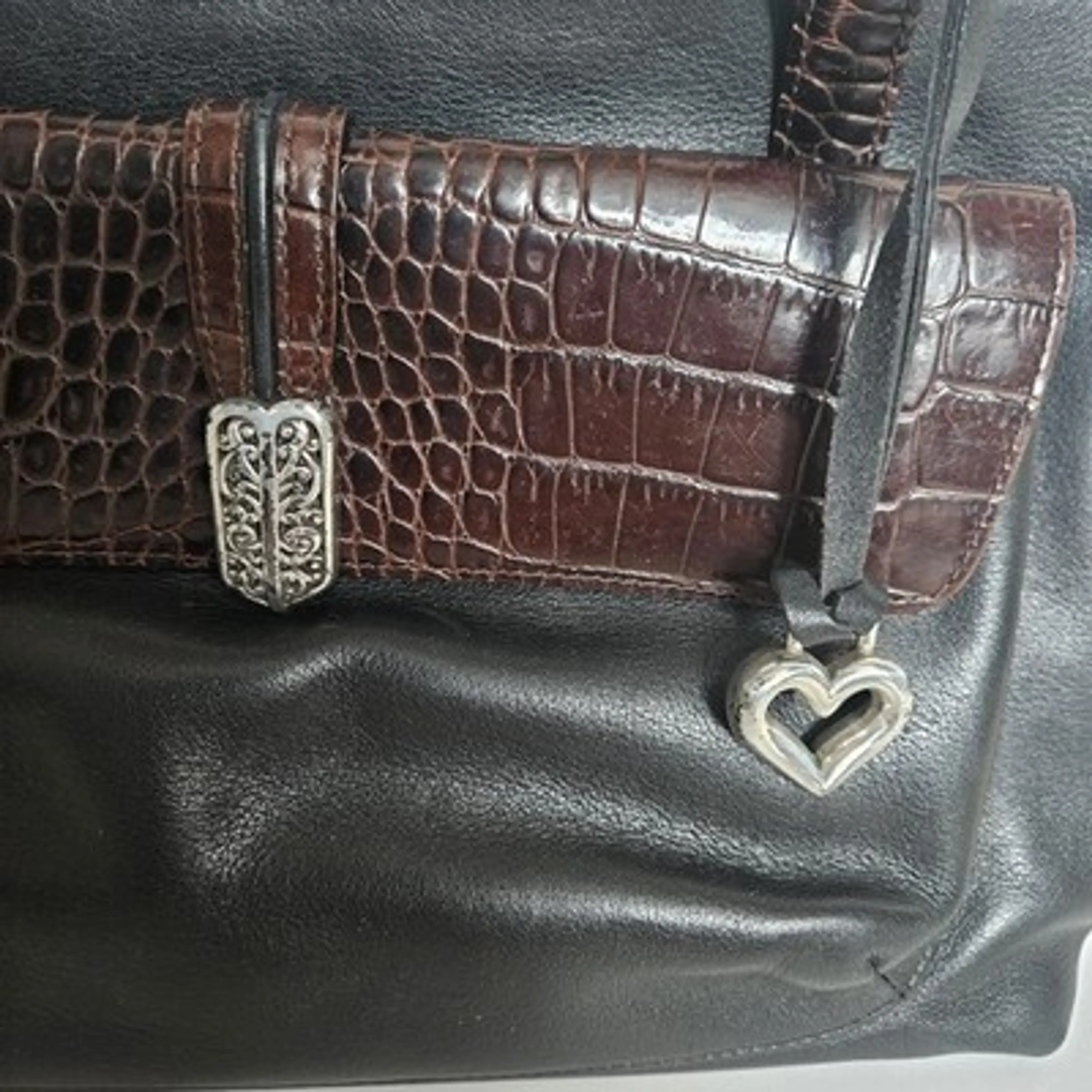 Image 3 of 6