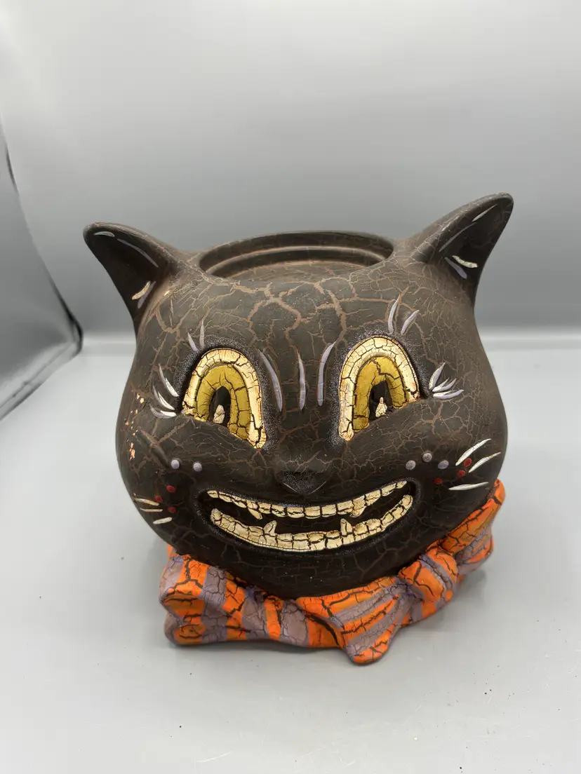 Terra Cotta Scary Cat candle holder