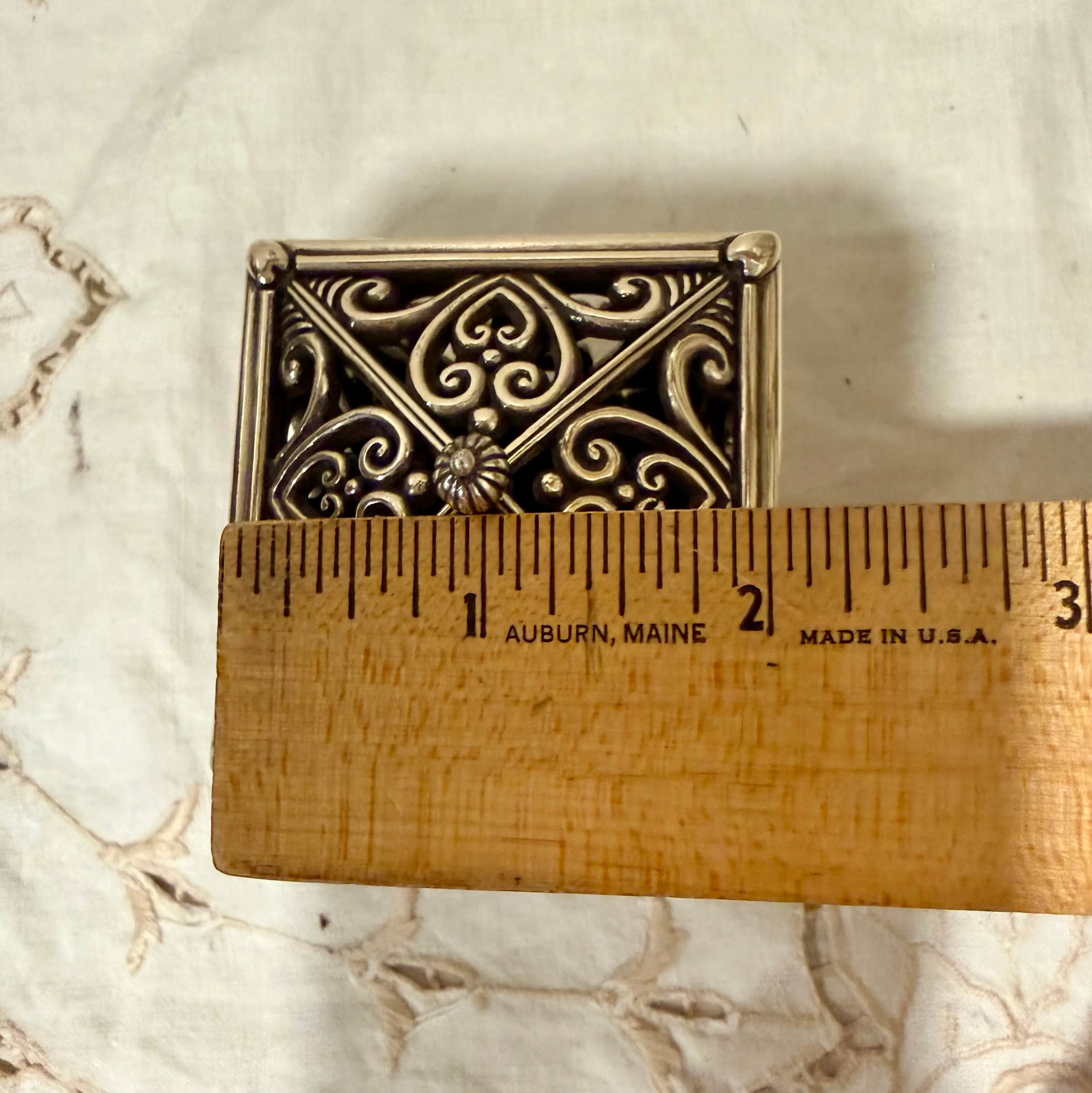 Image 2 of 12