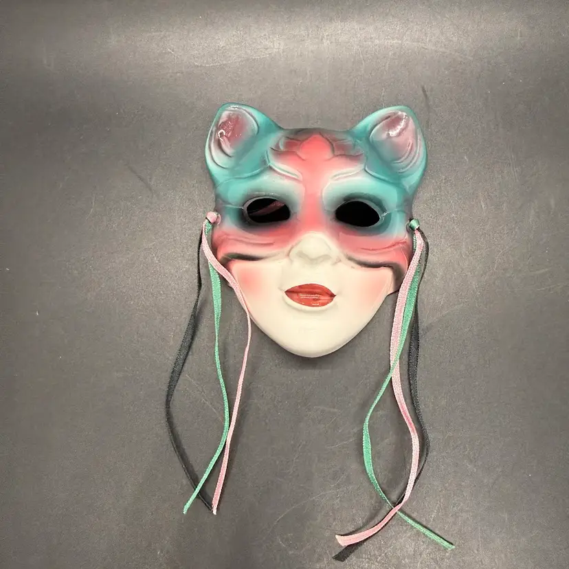 Vintage 1980s Clay Art Ceramic Woman Lady Mask Cat/ Fox Wall Masquerade 4.5”