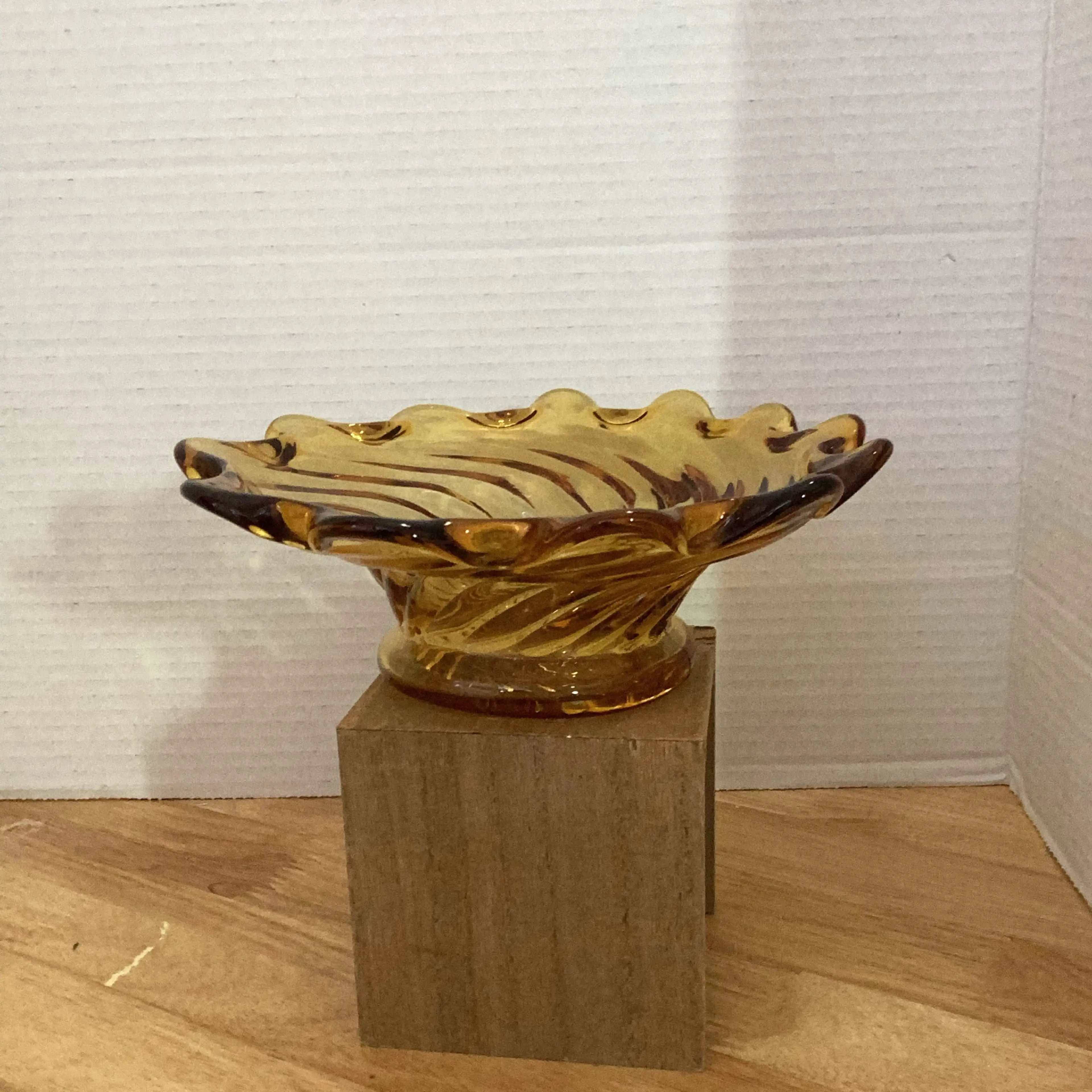 Image 2 of 6