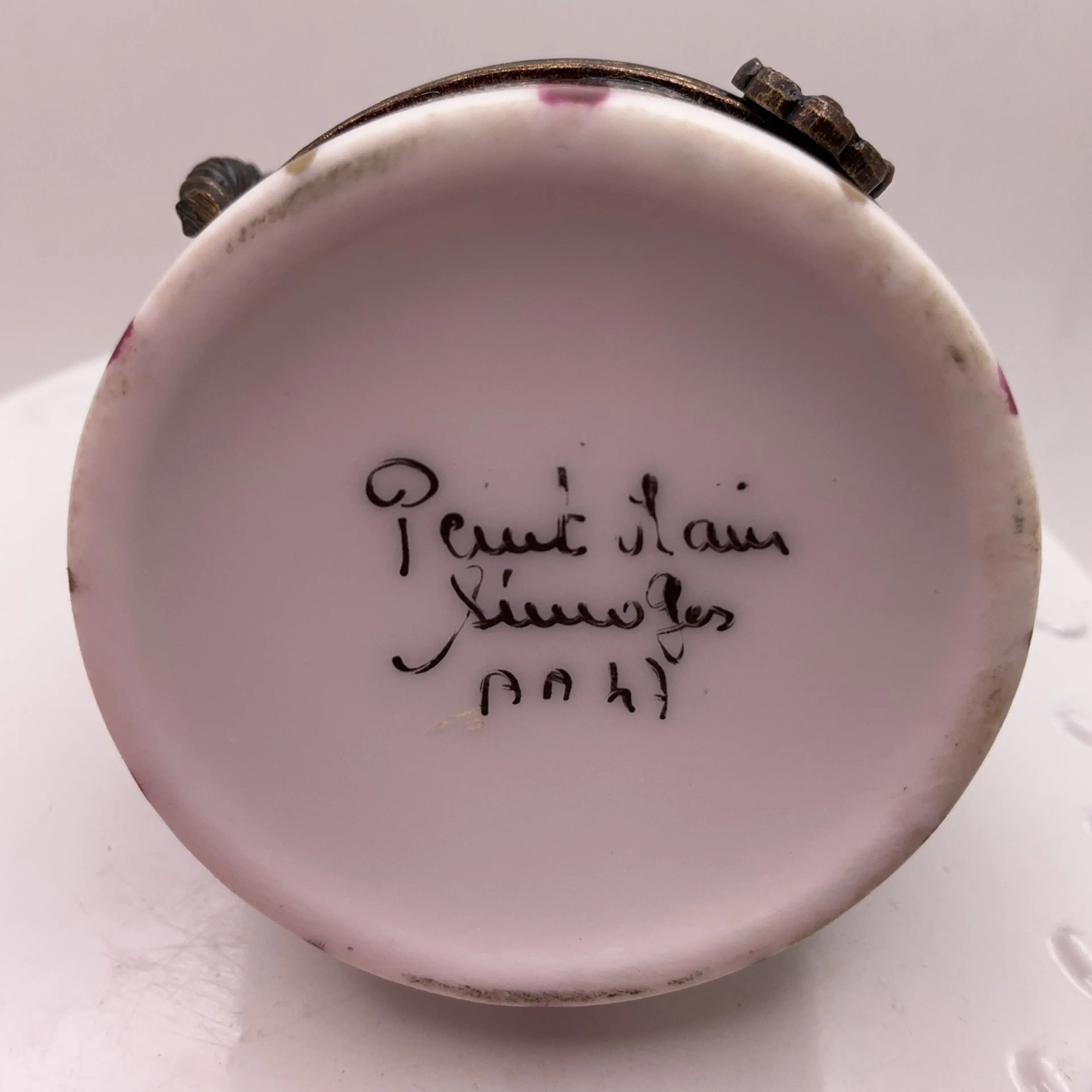 Image 4 of 5