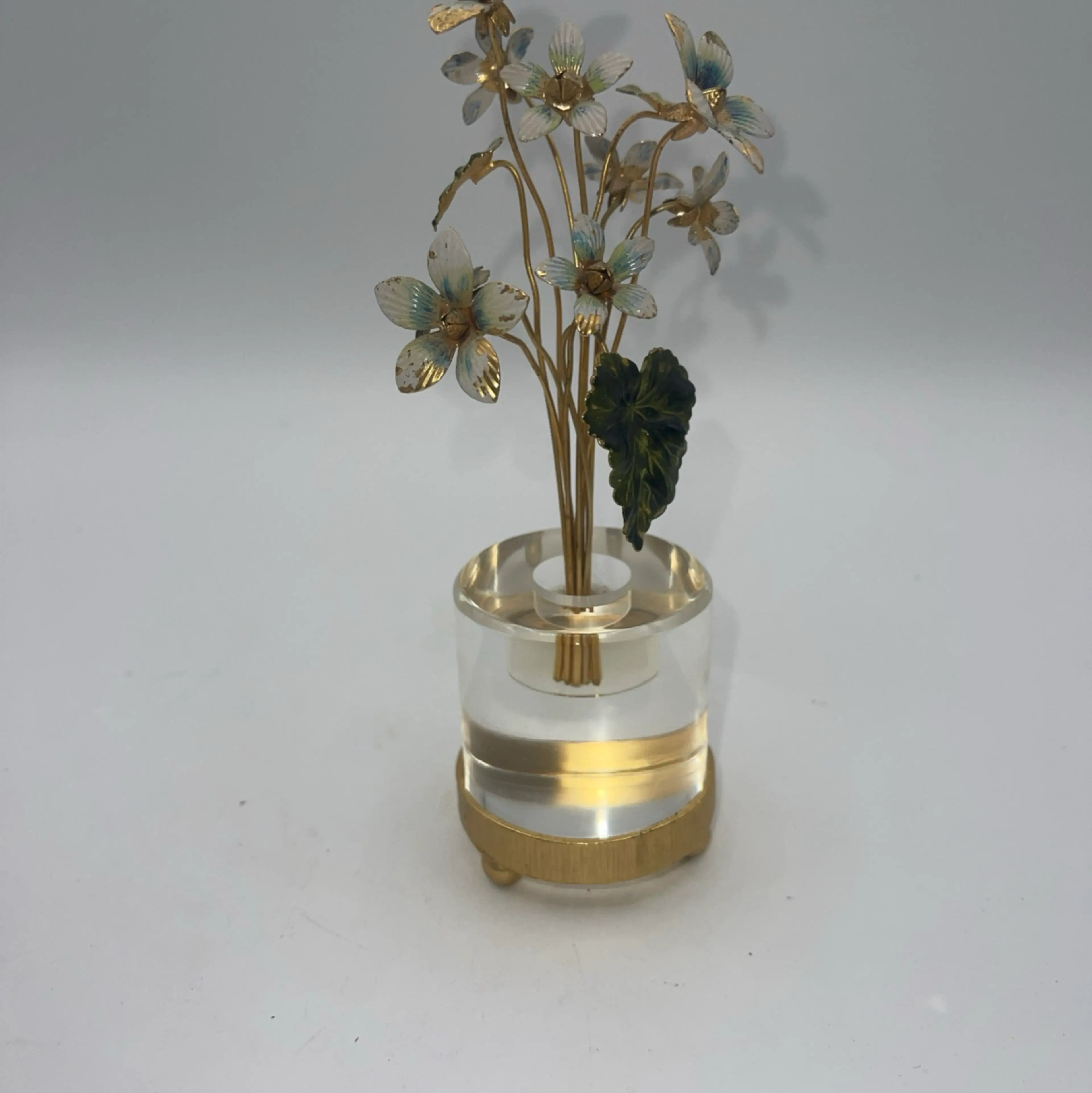 Image 2 of 10