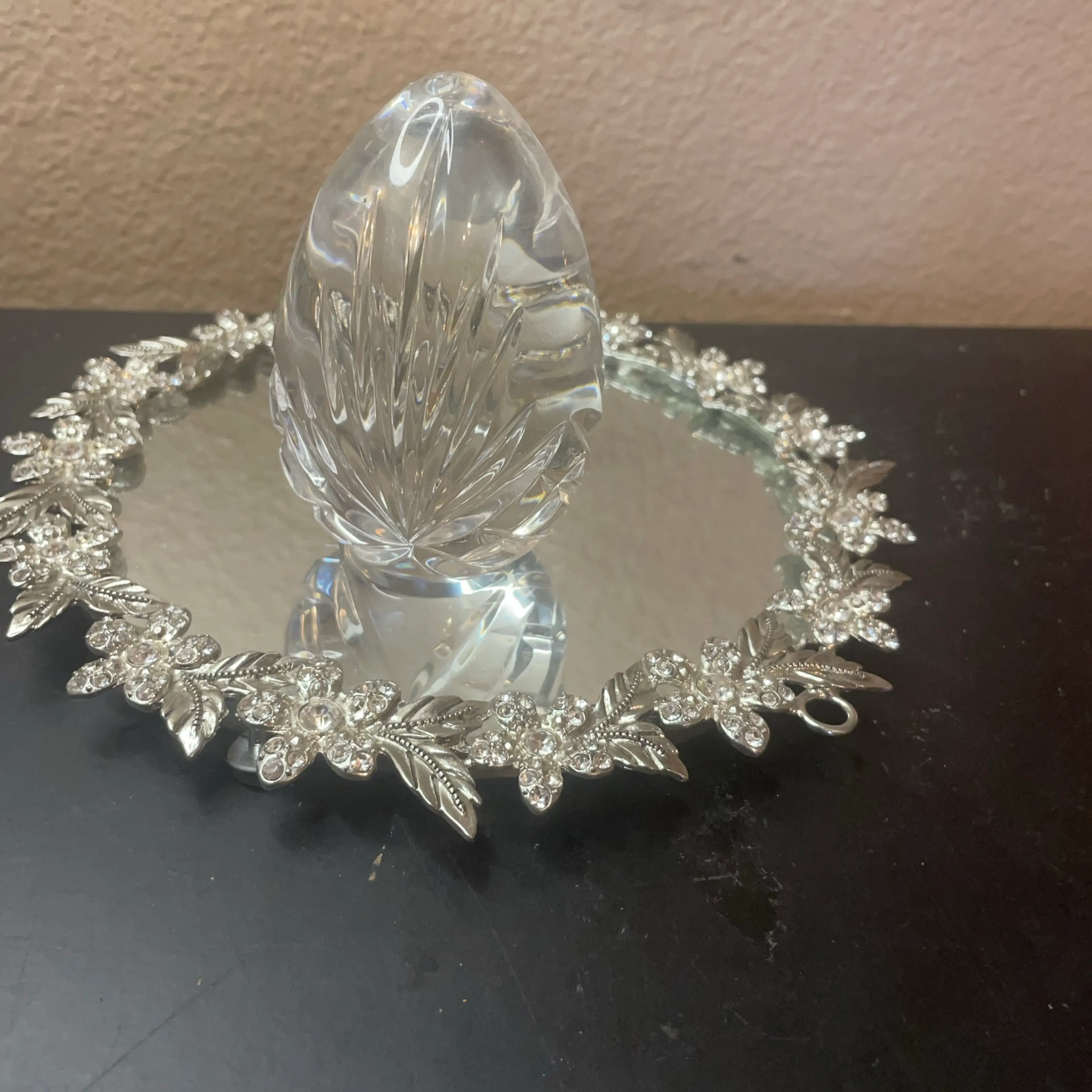 Image 2 of 4