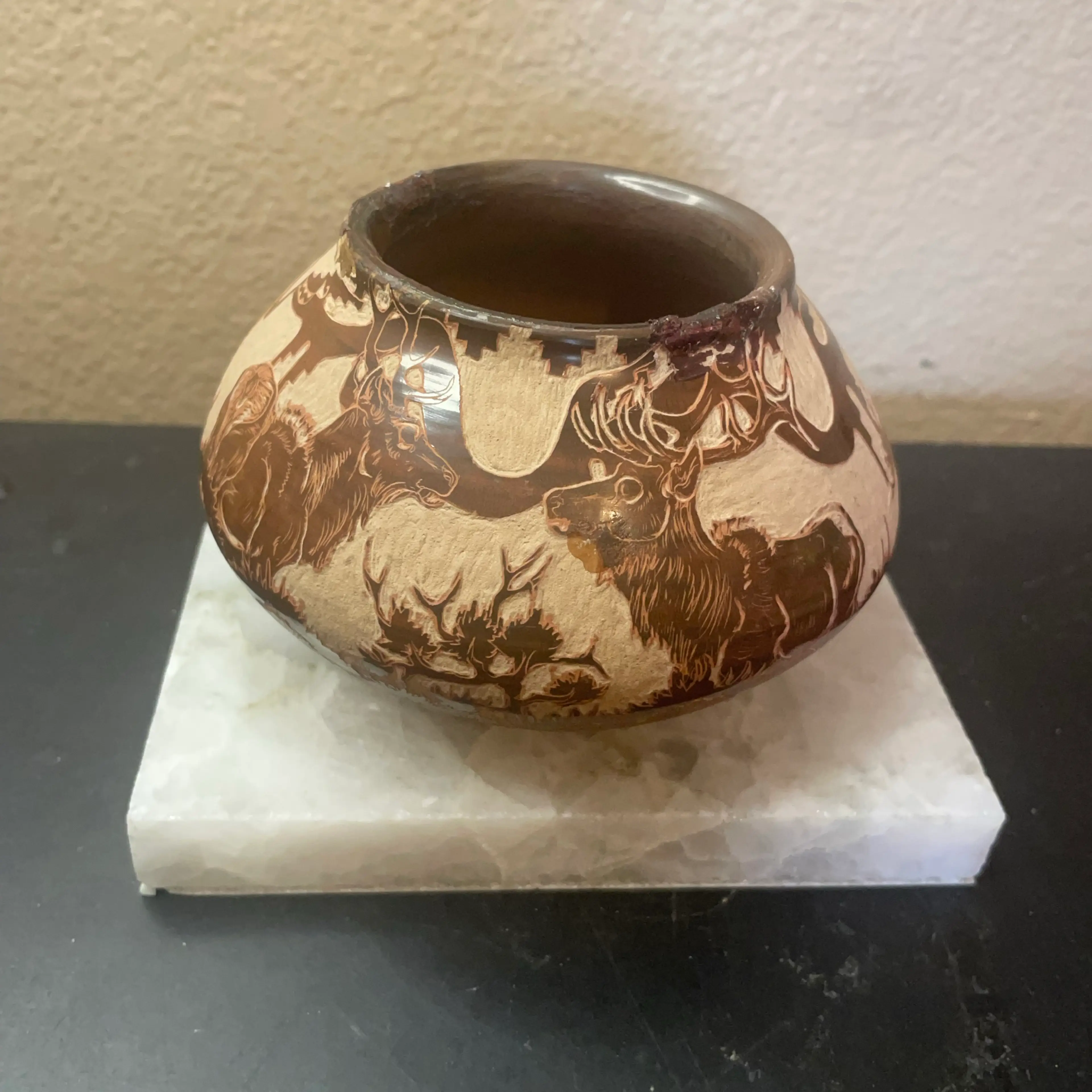 Image 2 of 8