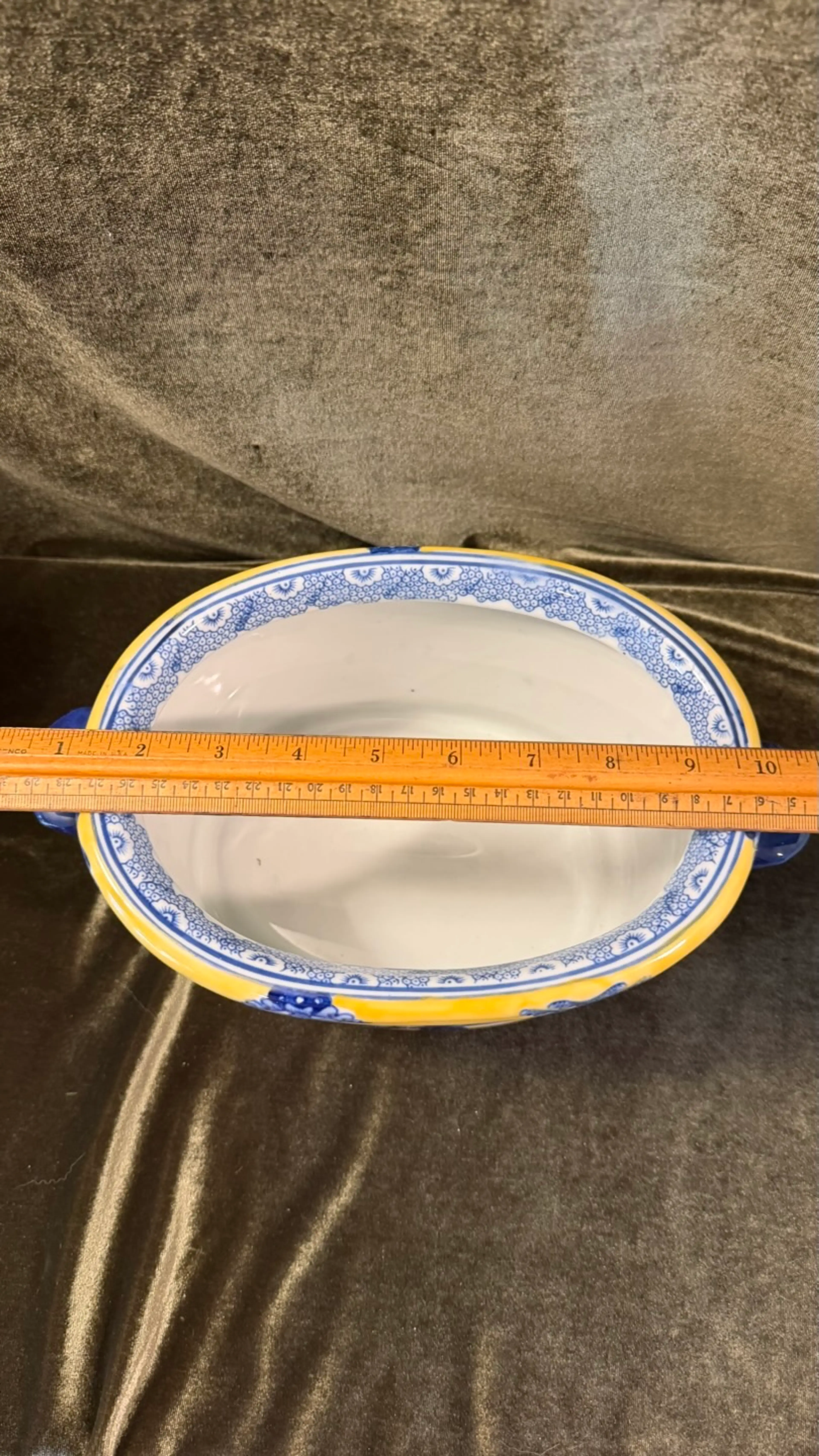 Image 2 of 10