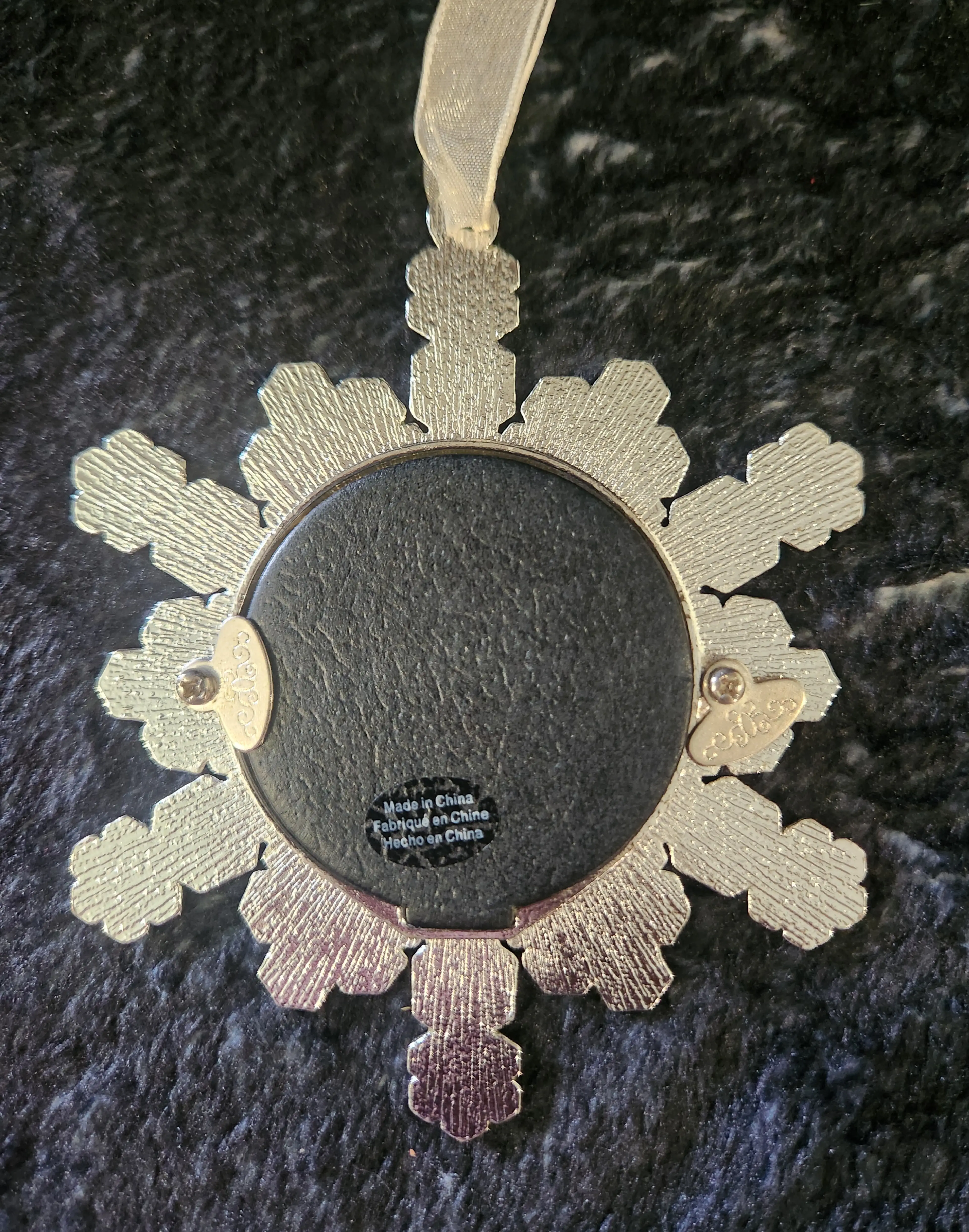 Image 2 of 4