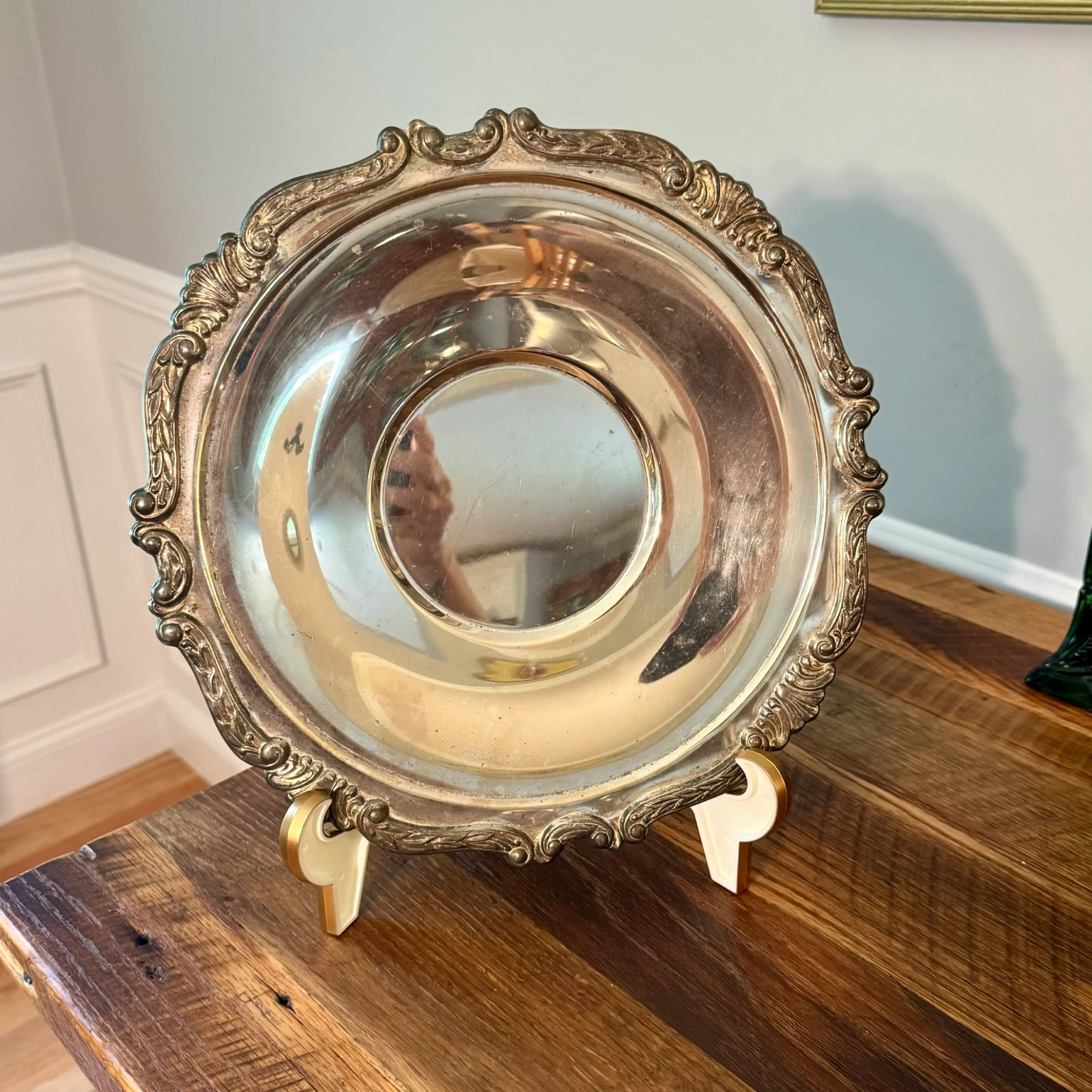 Image 1 of 4