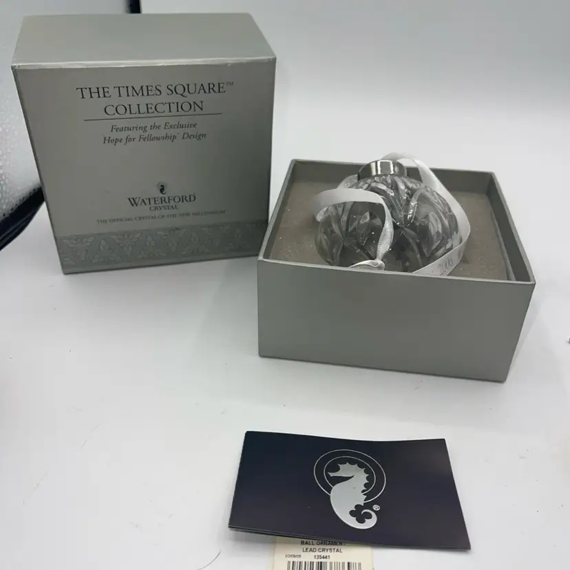 Waterford Crystal 2006 Times Square Hope For Fellowship Ornament With Box