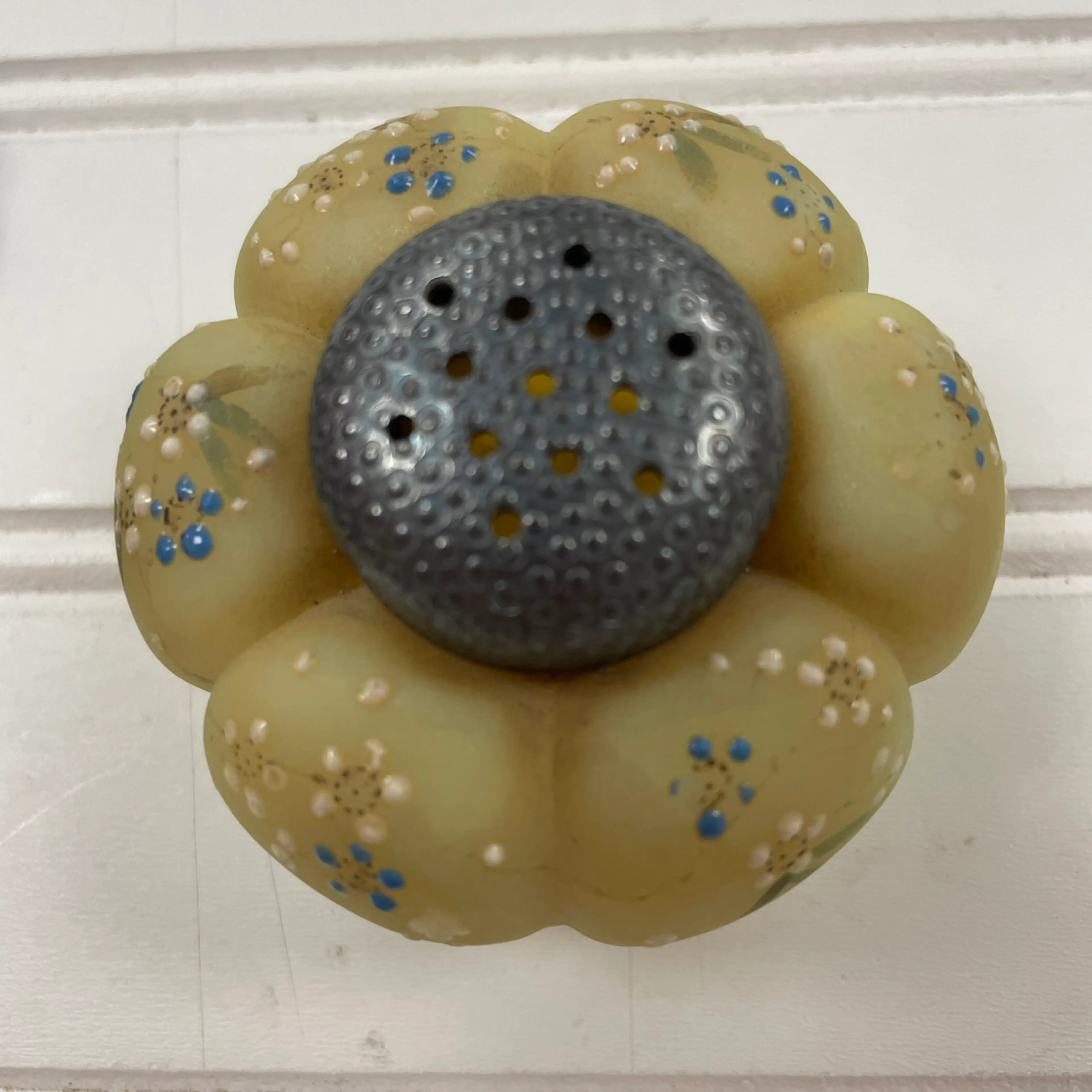 Image 4 of 9