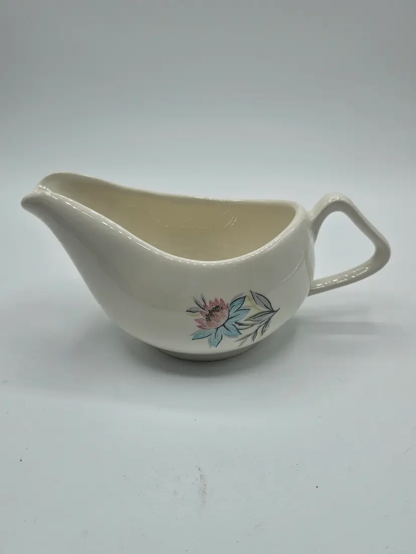 Stubenville Pink Blue Floral Gravy Boat, USA 7" x 3.5"