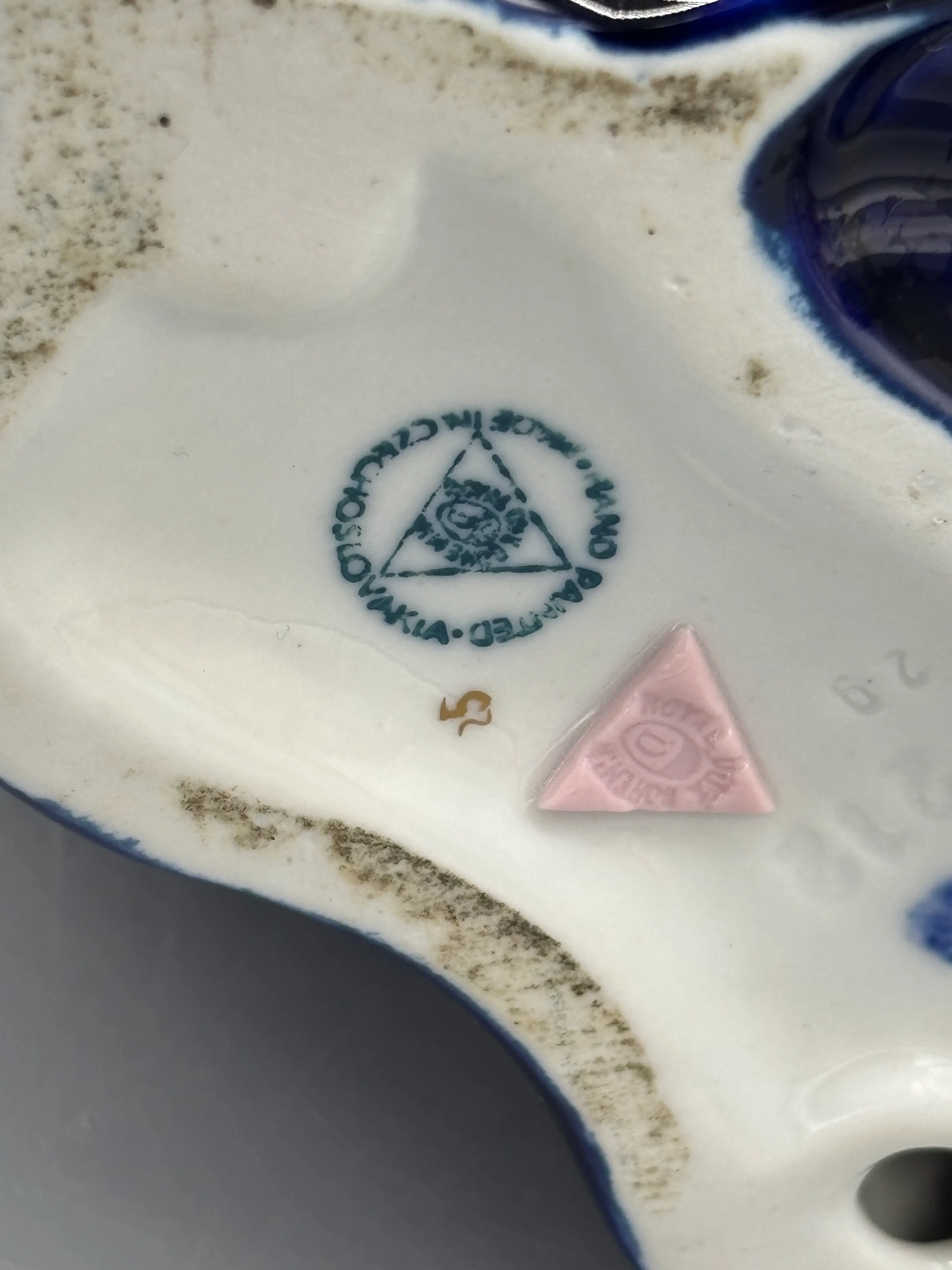 Image 2 of 3