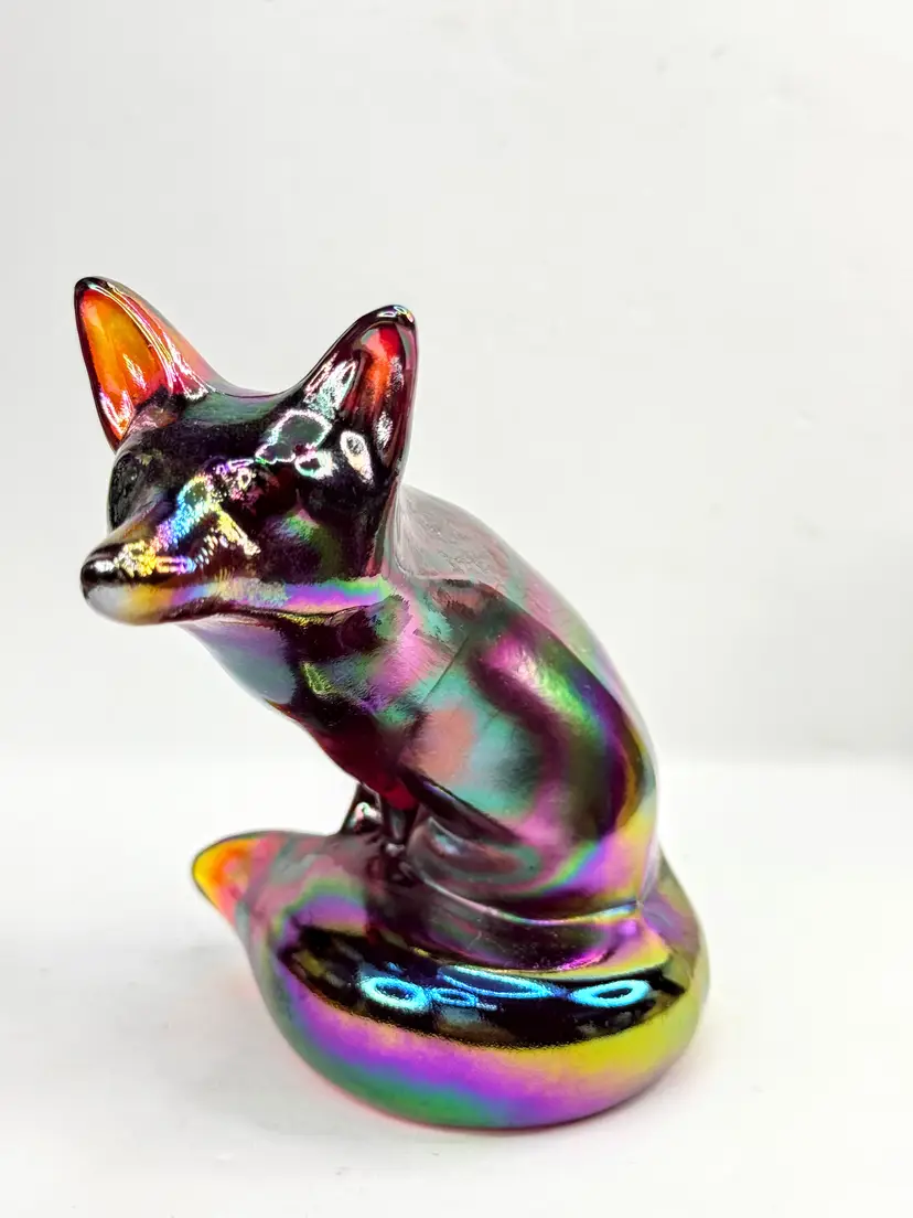 Vintage Fenton Amethyst Carnival Glass Fox Figurine Iridescent Rainbow A1213