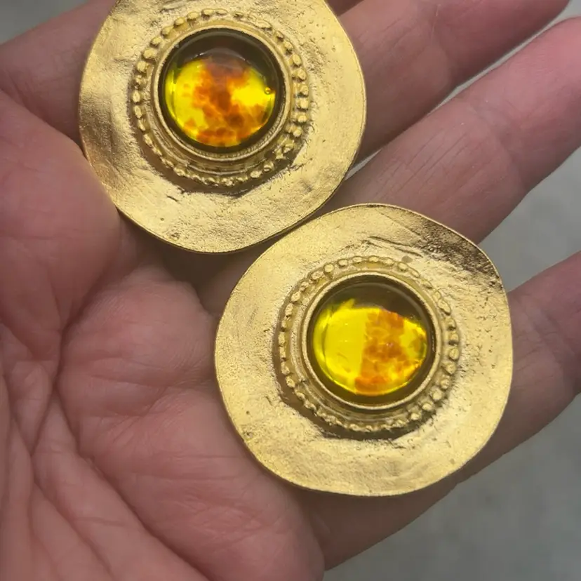 #01 Modernist Gold Tone Amber Cabochon Clip On Earrings Round Statement Disc