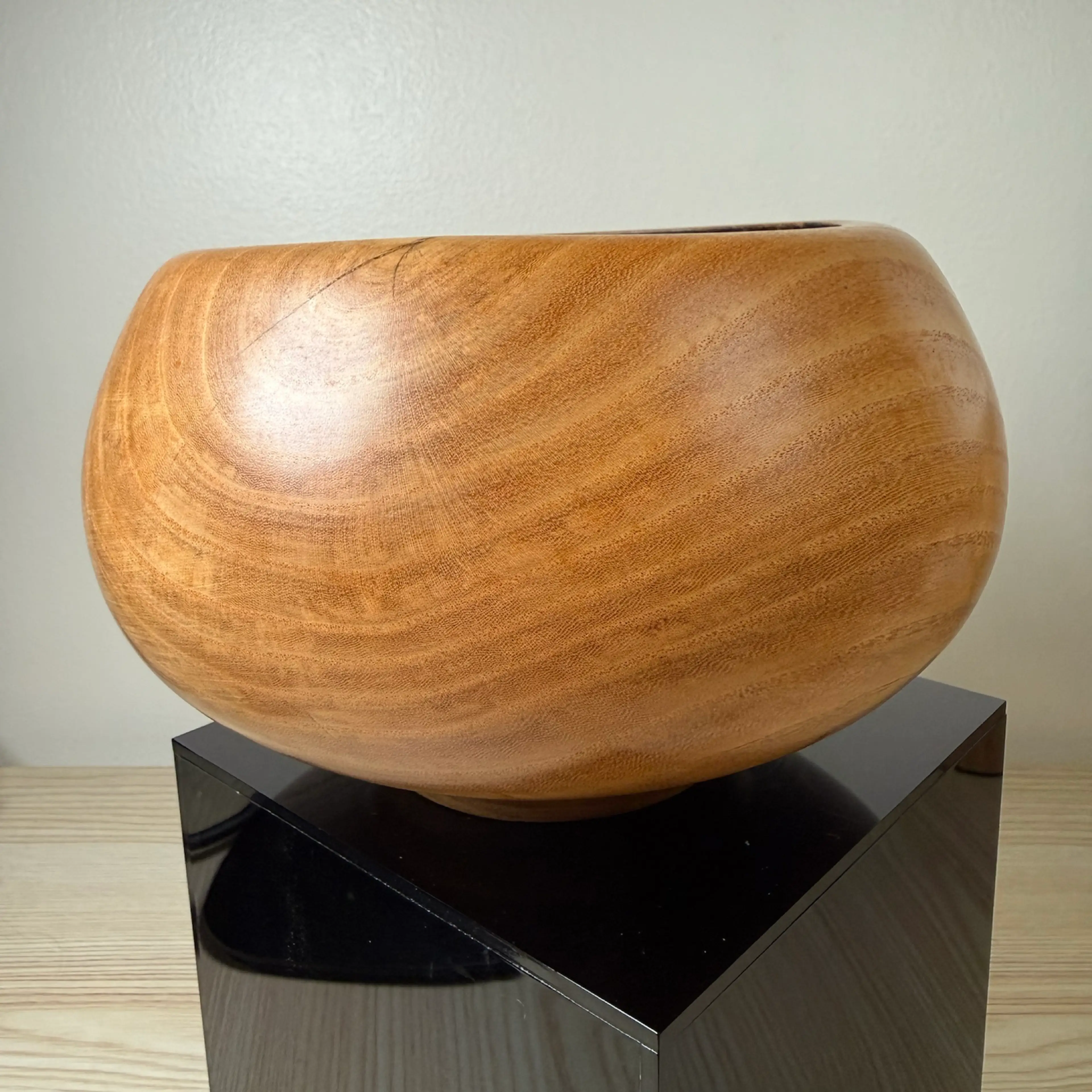 Image 3 of 7