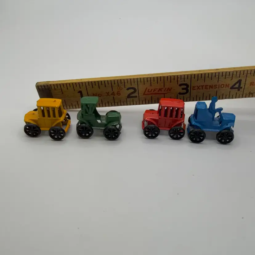 🔔 Micro Mini Set Of 4 Metal Vintage Vehicles With Plastic Moving Wheels
