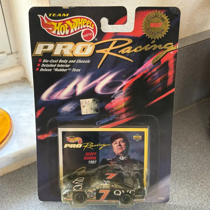 Team Hot Wheel Pro Racing Geoff Bodine #7 QVC 1997