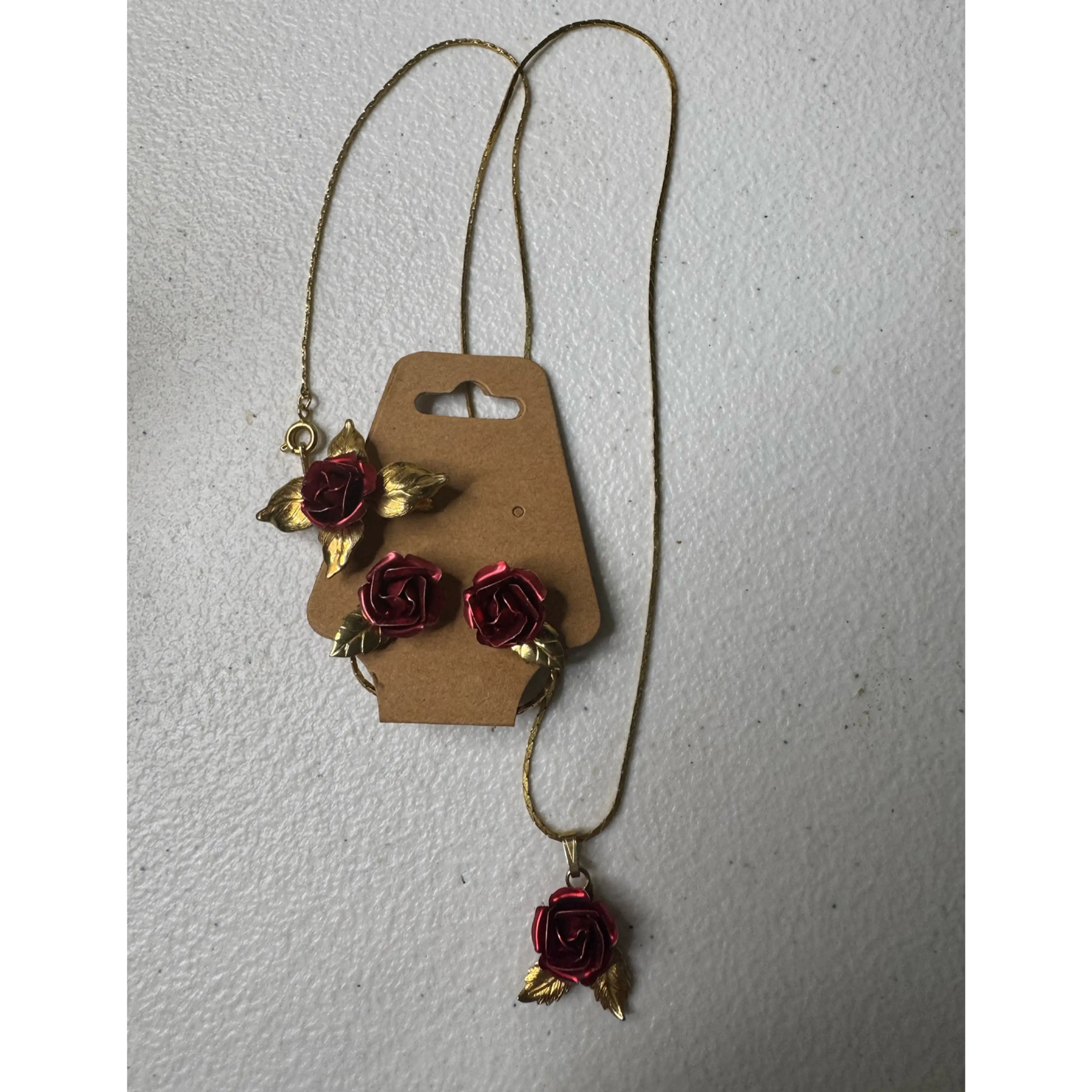 Image 1 of 5