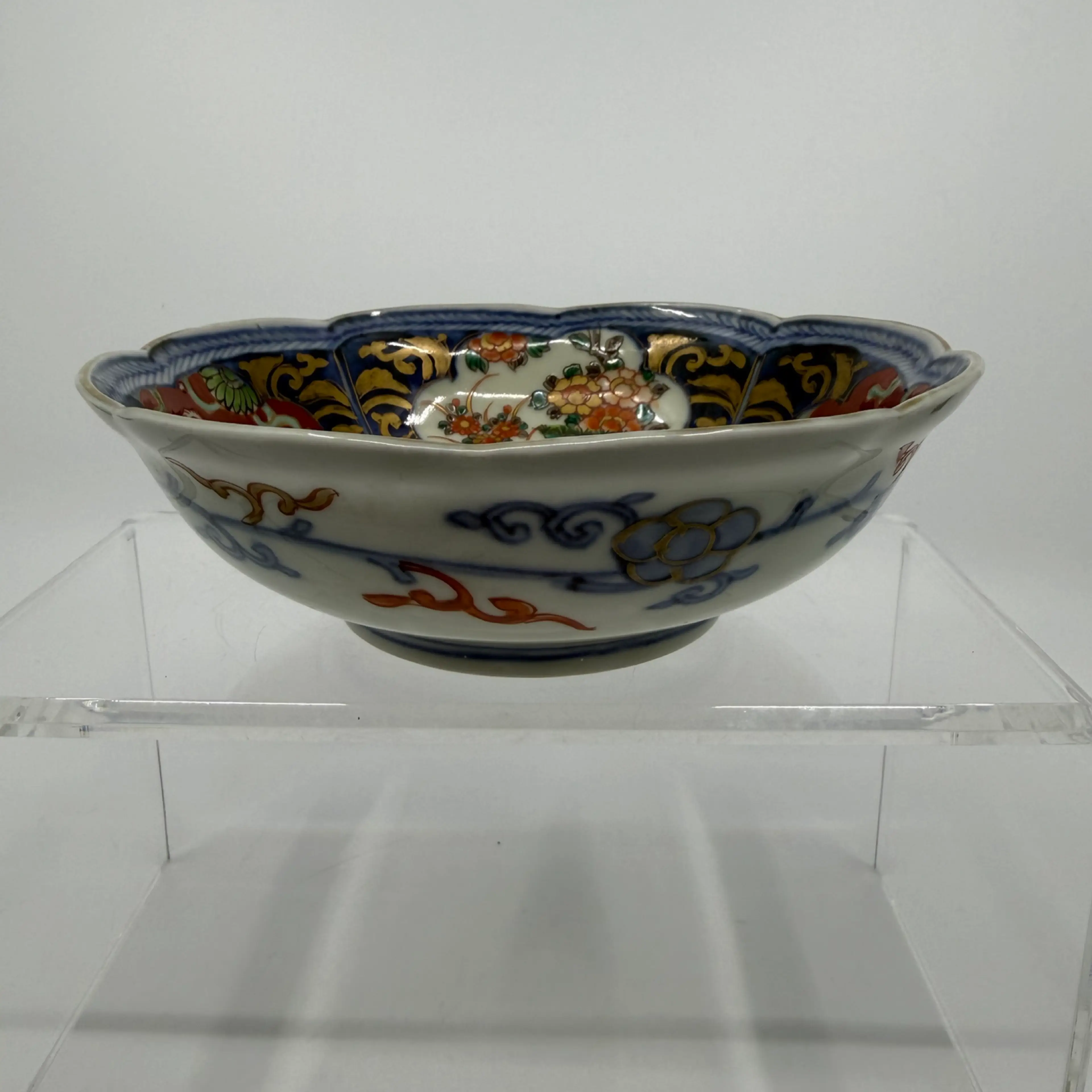 Image 2 of 6