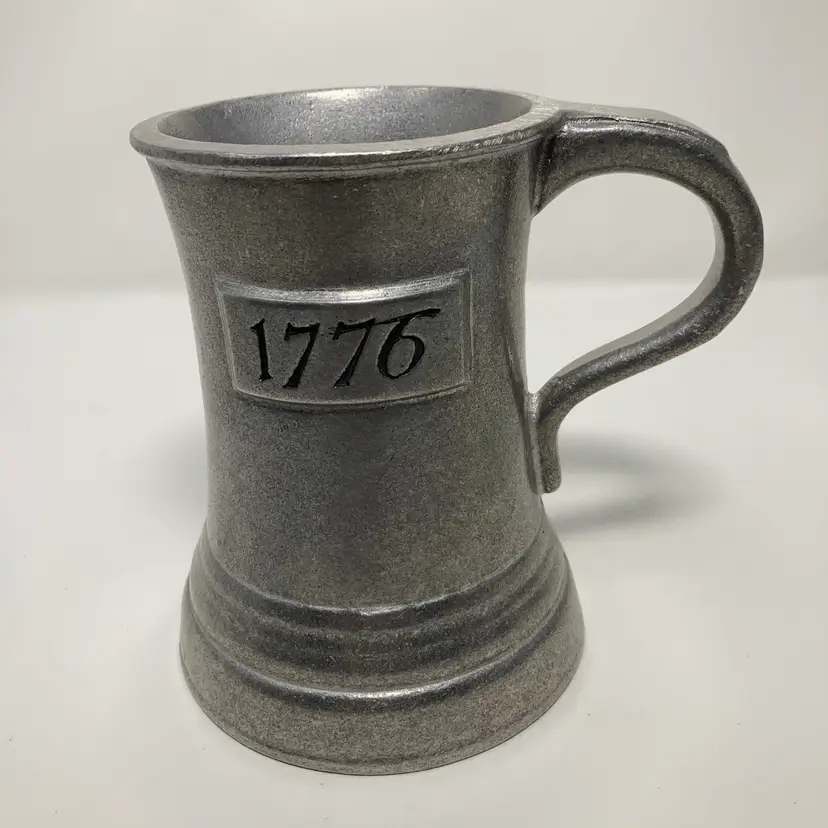 Vintage Wilton 1970s Pewter 1776 Mug! 5 1/4” Tall! Celebrating The Bicentennial!