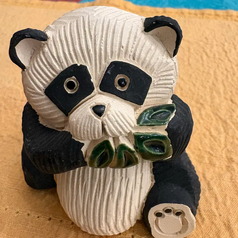 Vtg Artesania Rinconada Panda Eating Bamboo Leaves - Handmade Uruguay