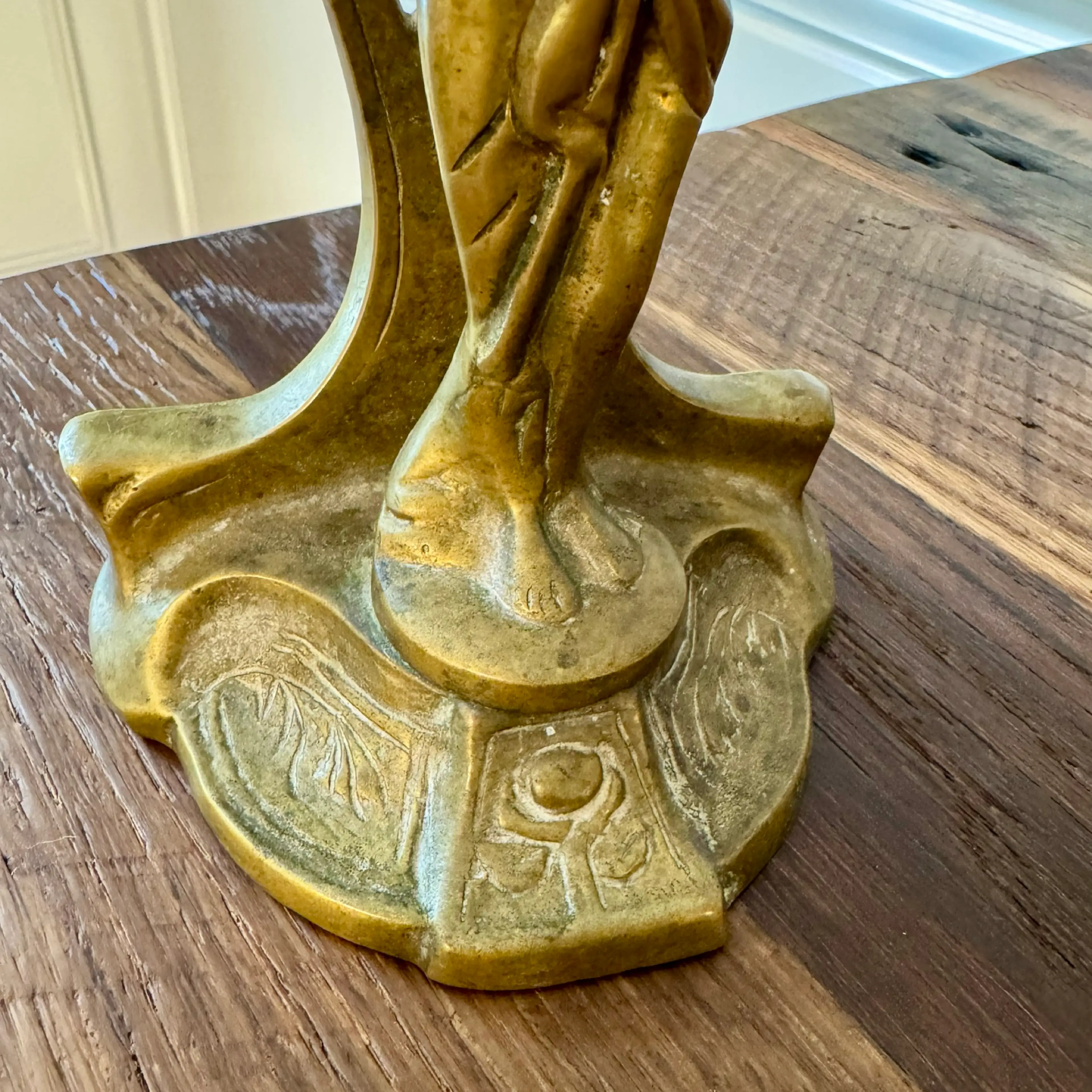 Image 3 of 8
