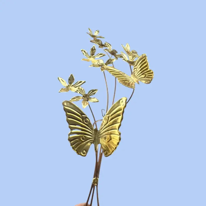 #113- Butterfly Bug Wall Decor Art Hanging Brass Tone Flowers