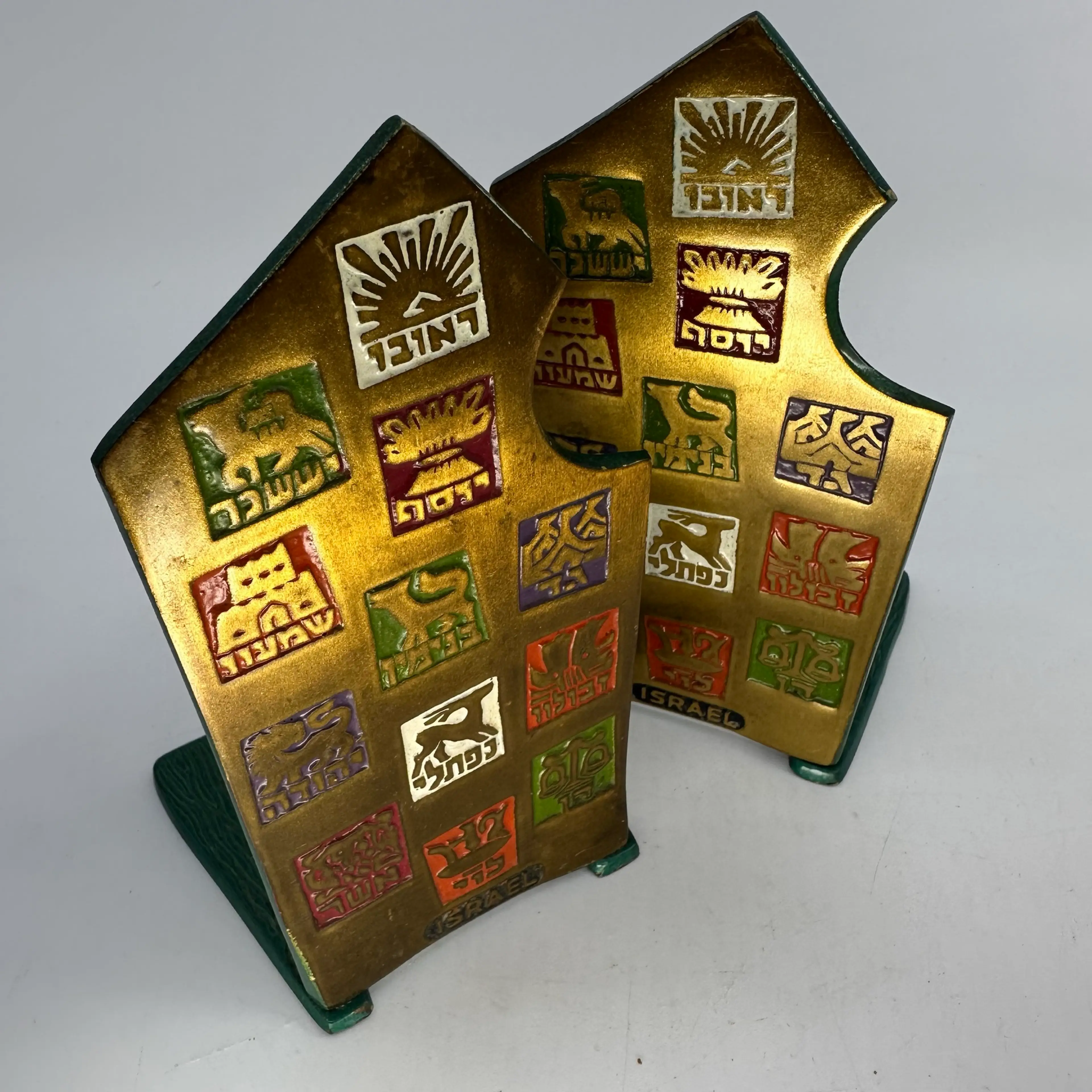 Image 3 of 4