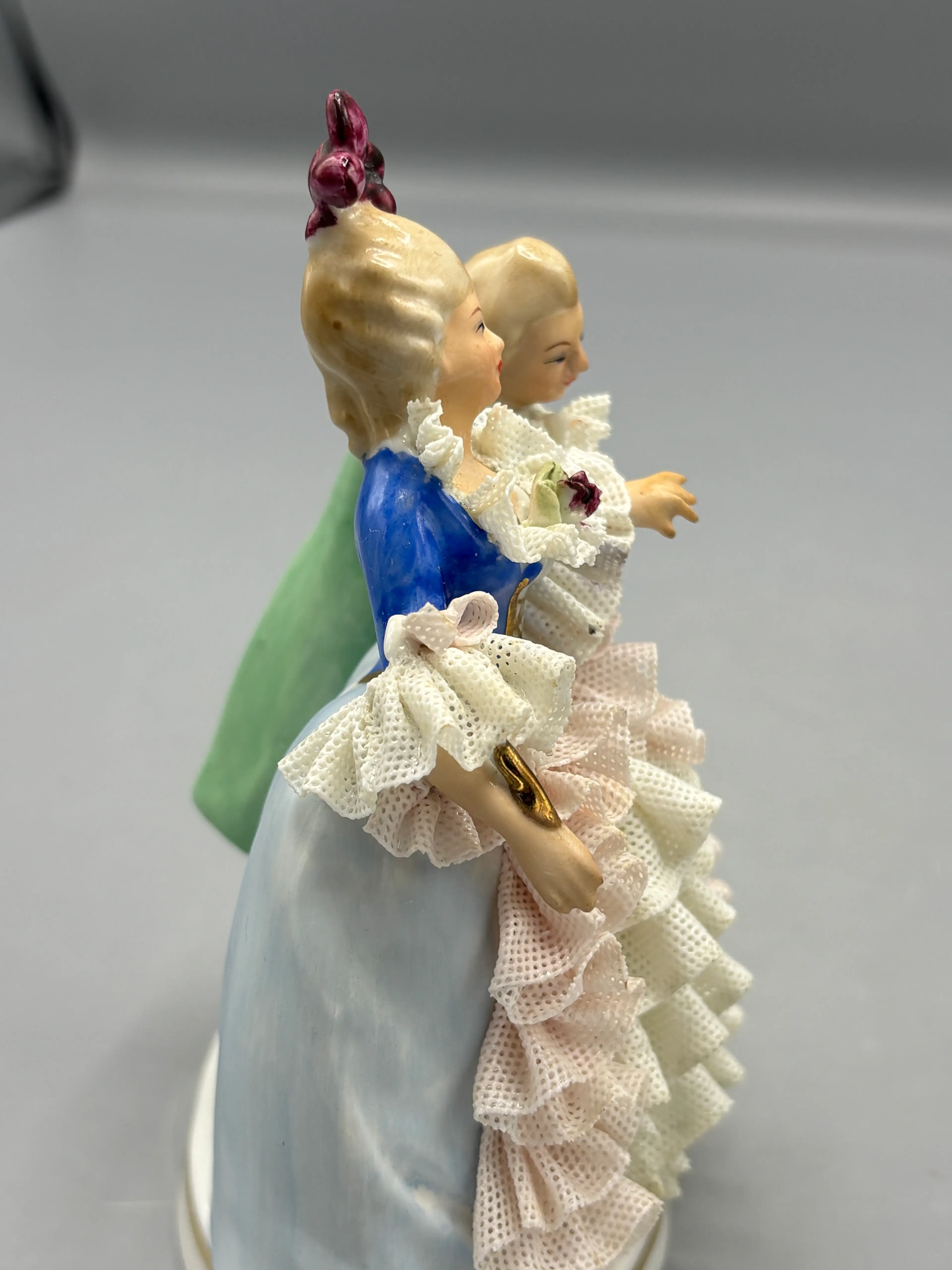Image 4 of 6