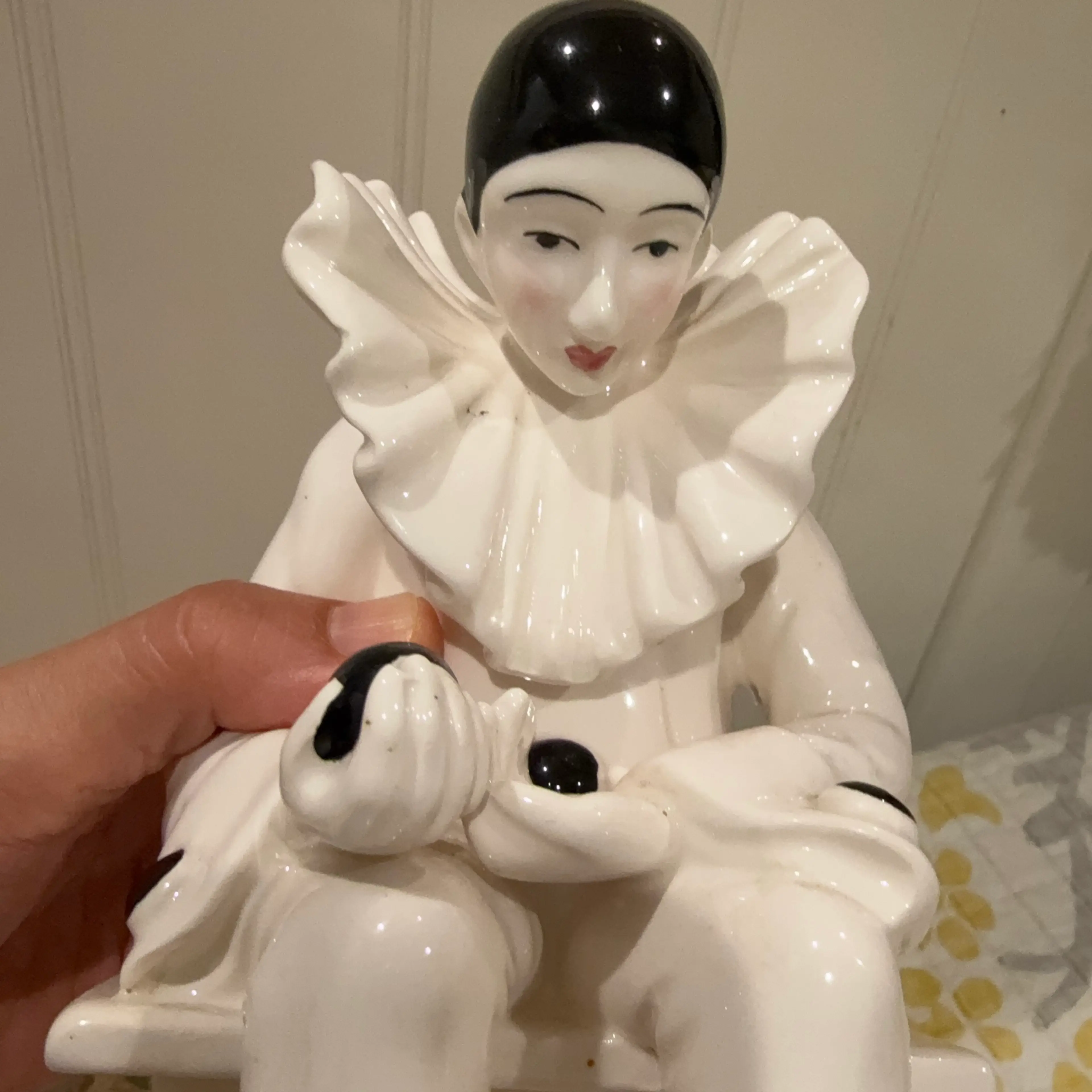 Image 2 of 4
